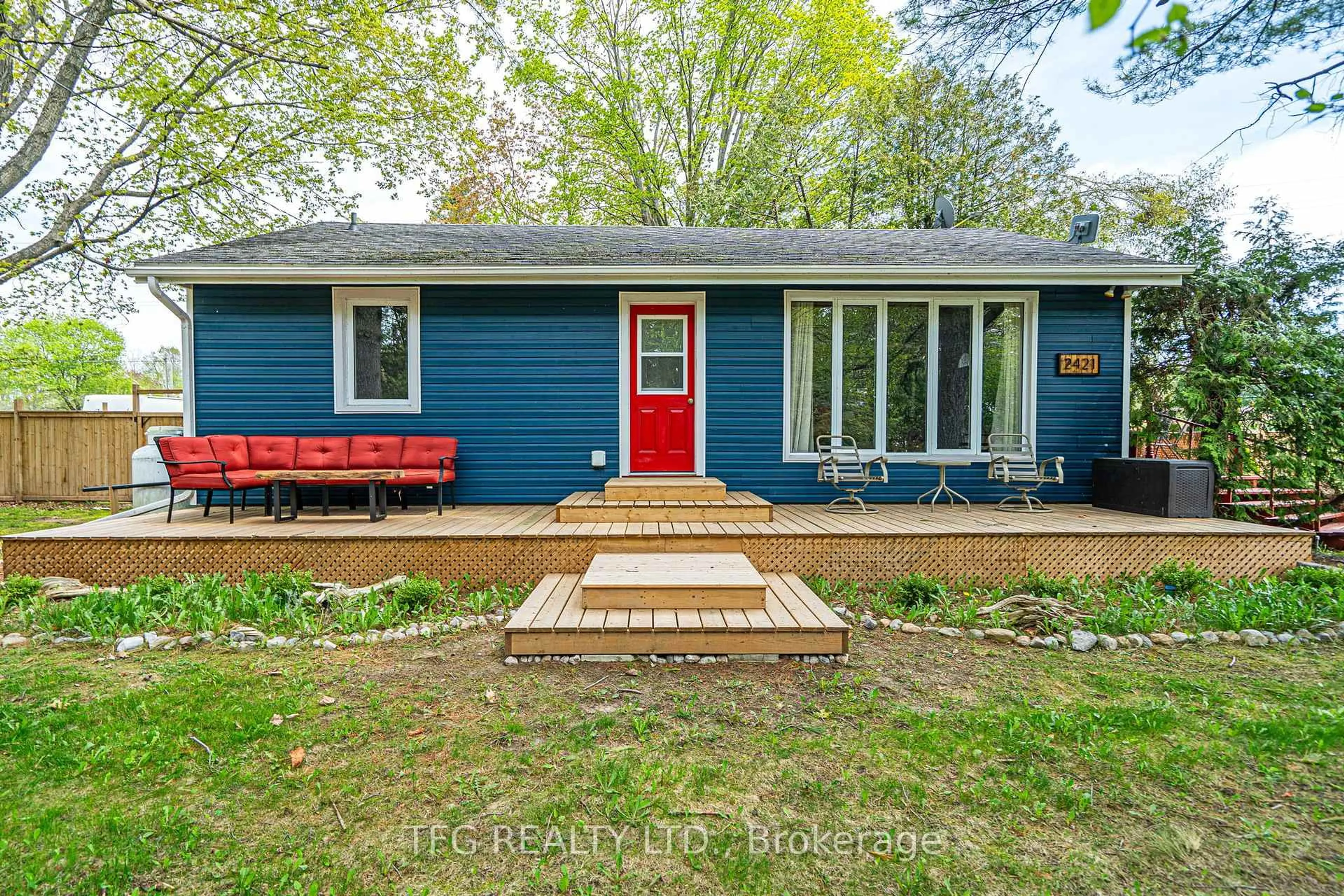 Unknown for 2421 Upper Chemong Dr, Selwyn Ontario K0L 2H0