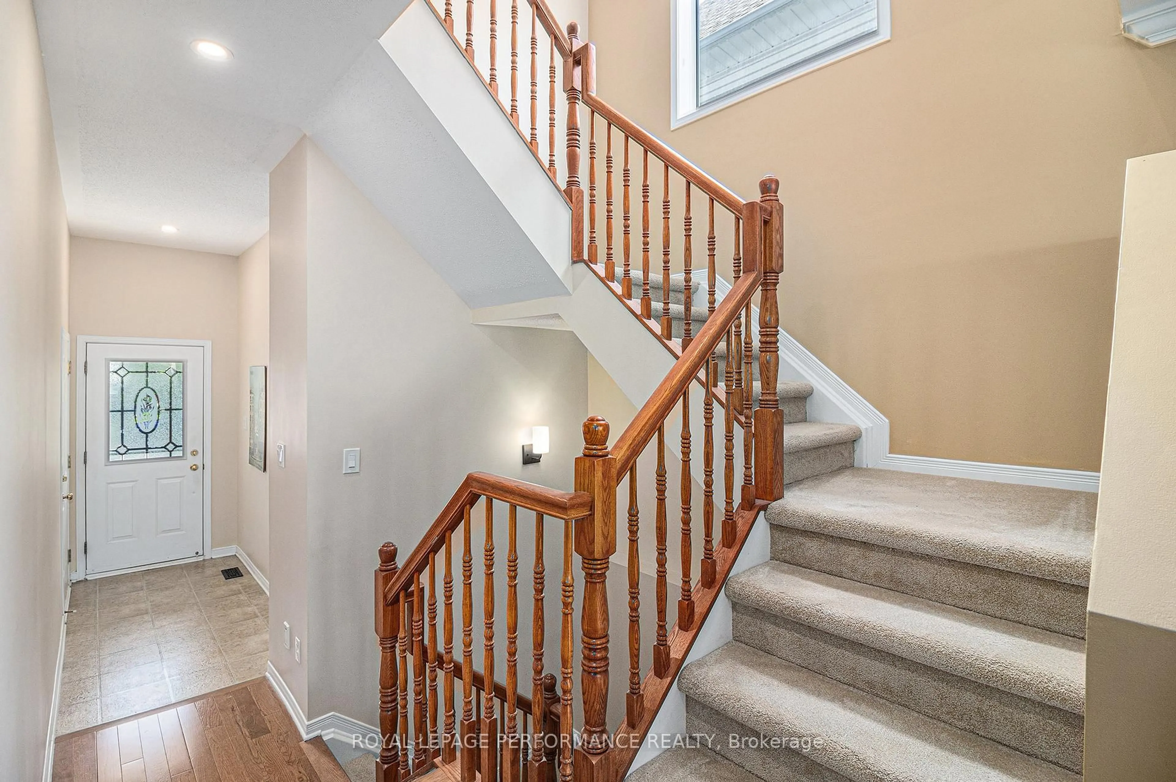 Unknown for 735 Crowberry St, Orleans Ontario K4A 0B1