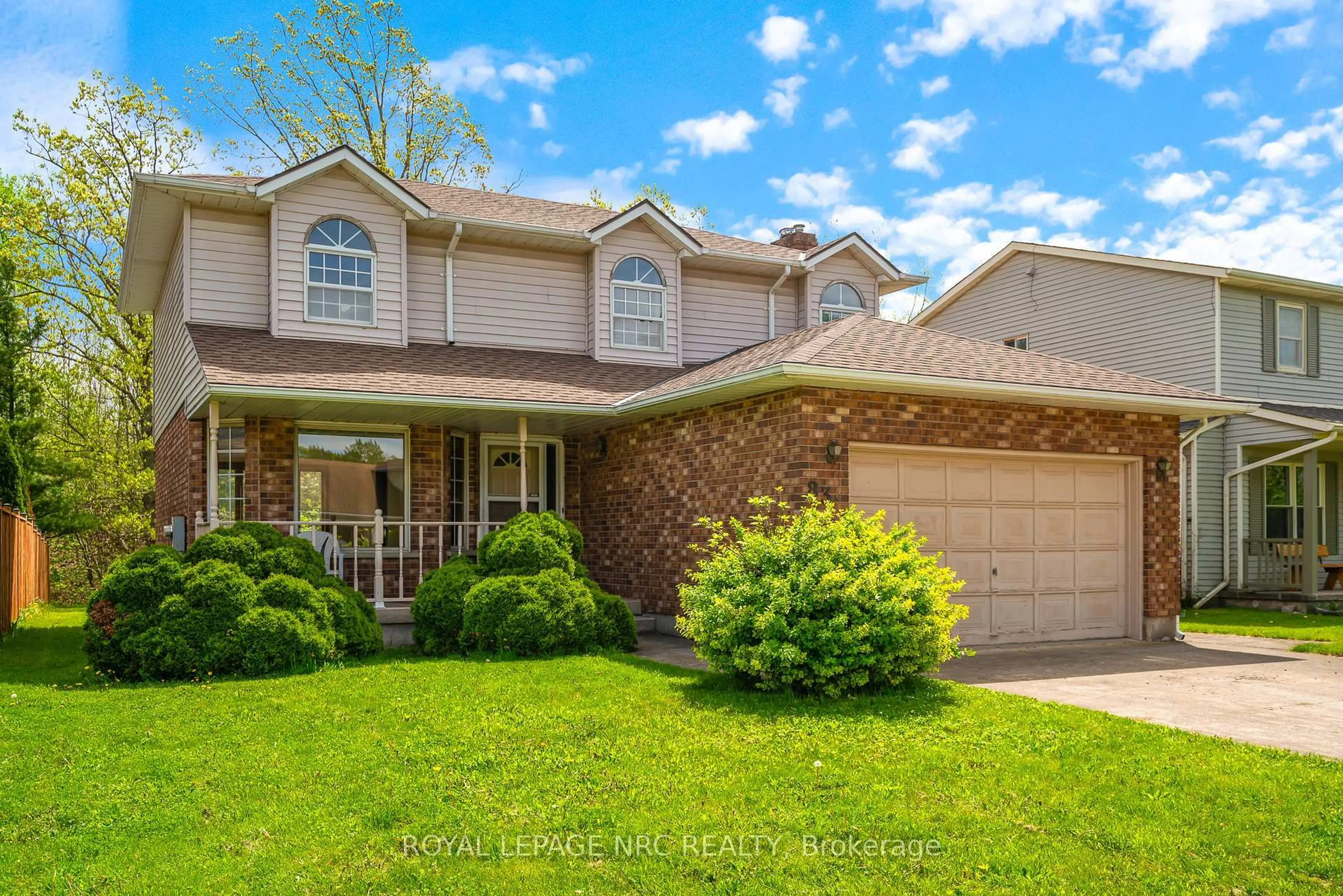 Home with brick exterior material, street for 83 MELISSA Cres, Welland Ontario L3C 6M5
