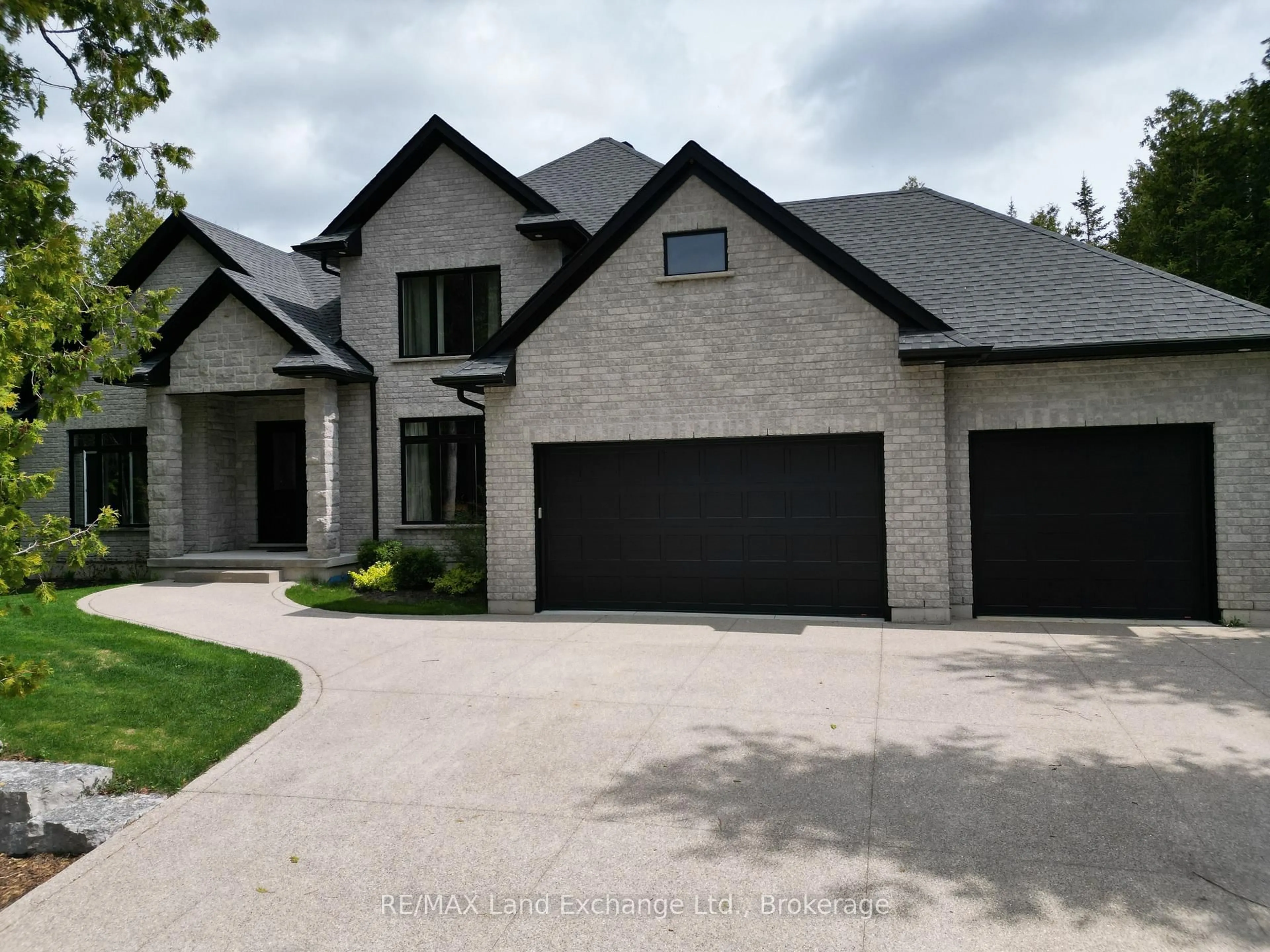 Home with brick exterior material, street for 158 Upper Lorne Beach Rd, Kincardine Ontario N0G 2T0
