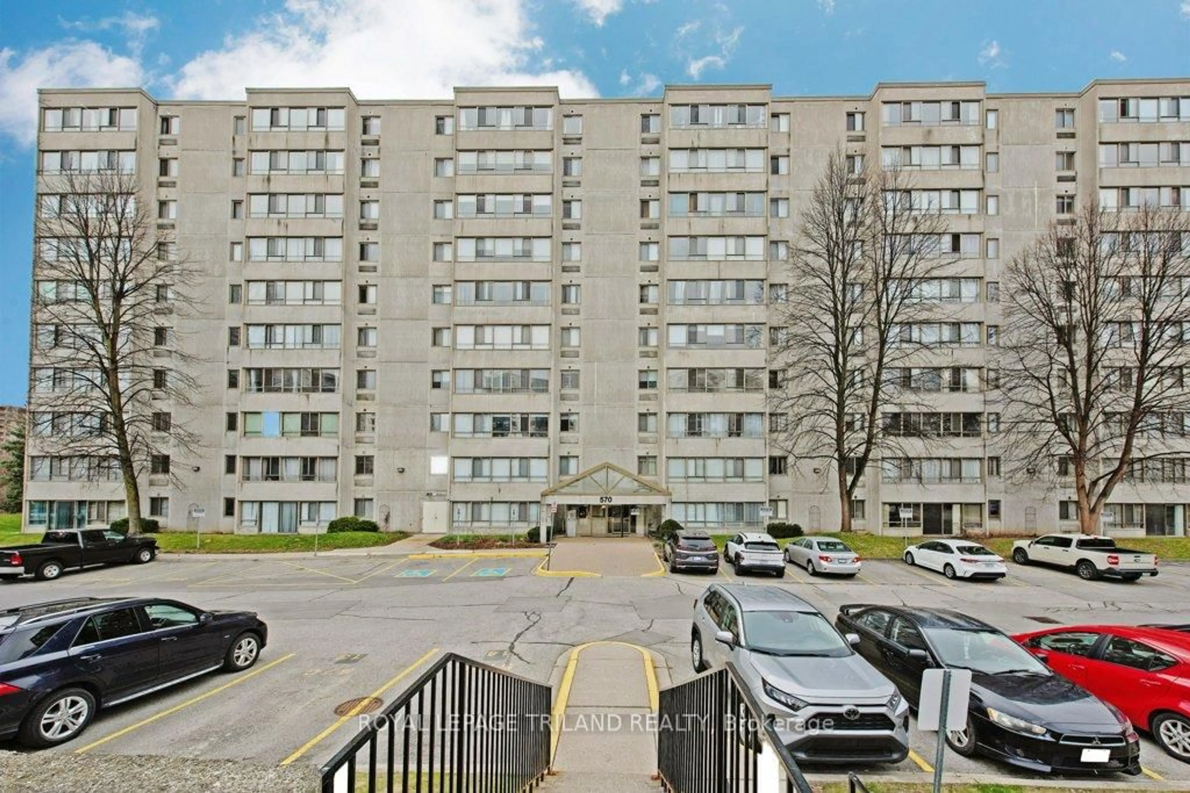 Unknown for 570 PROUDFOOT Lane #904, London North Ontario N6H 4Z1