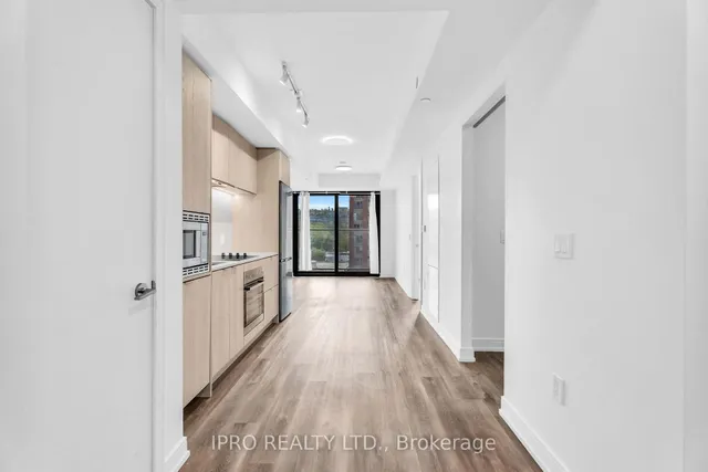 Additional property image - 1 Jarvis St Unit 828