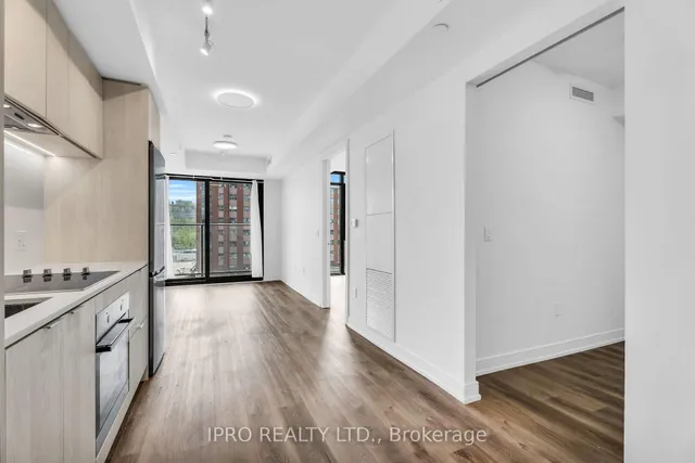 Additional property image - 1 Jarvis St Unit 828