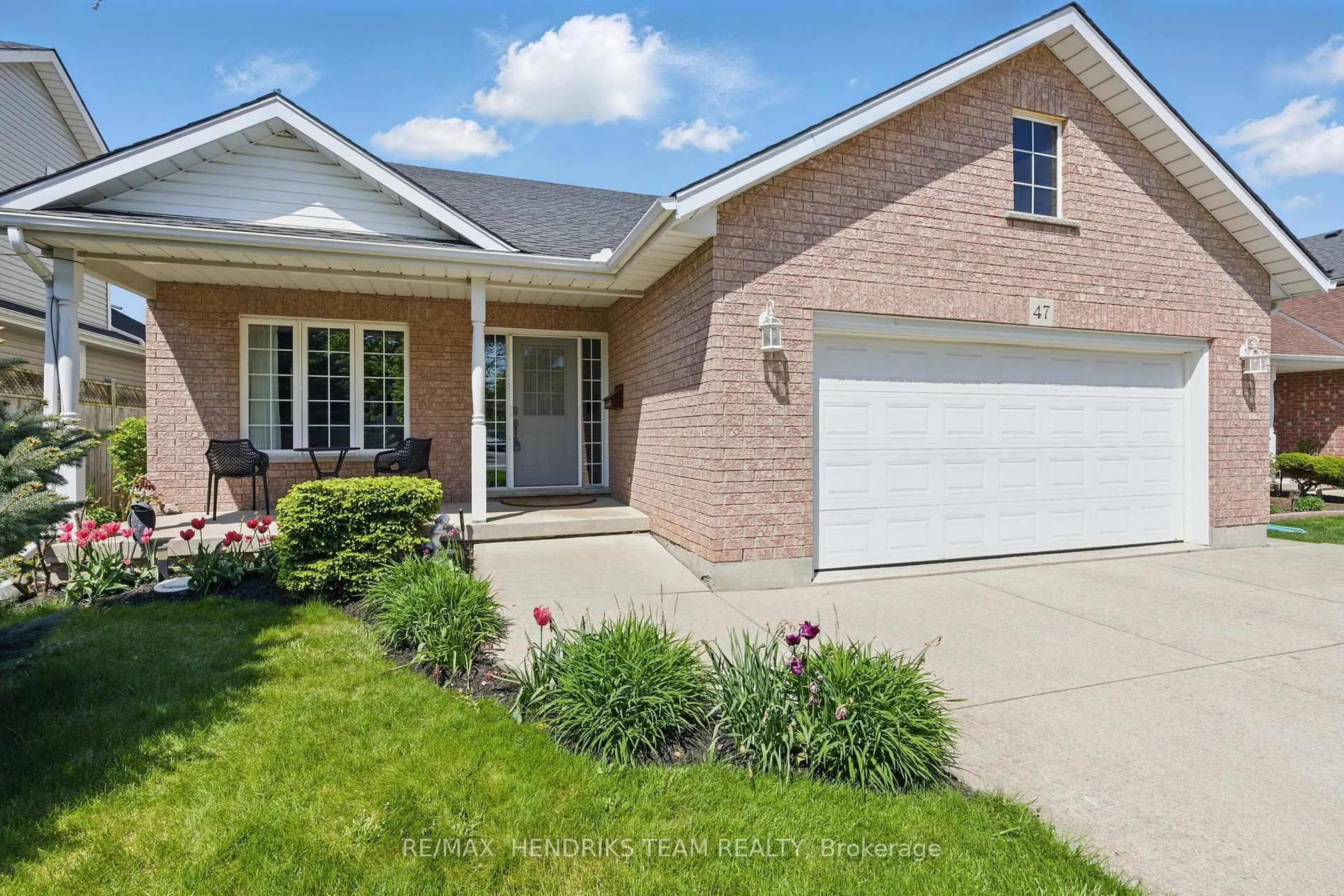 Home with brick exterior material, street for 47 First Street Louth N/A, St. Catharines Ontario L2W 1C7