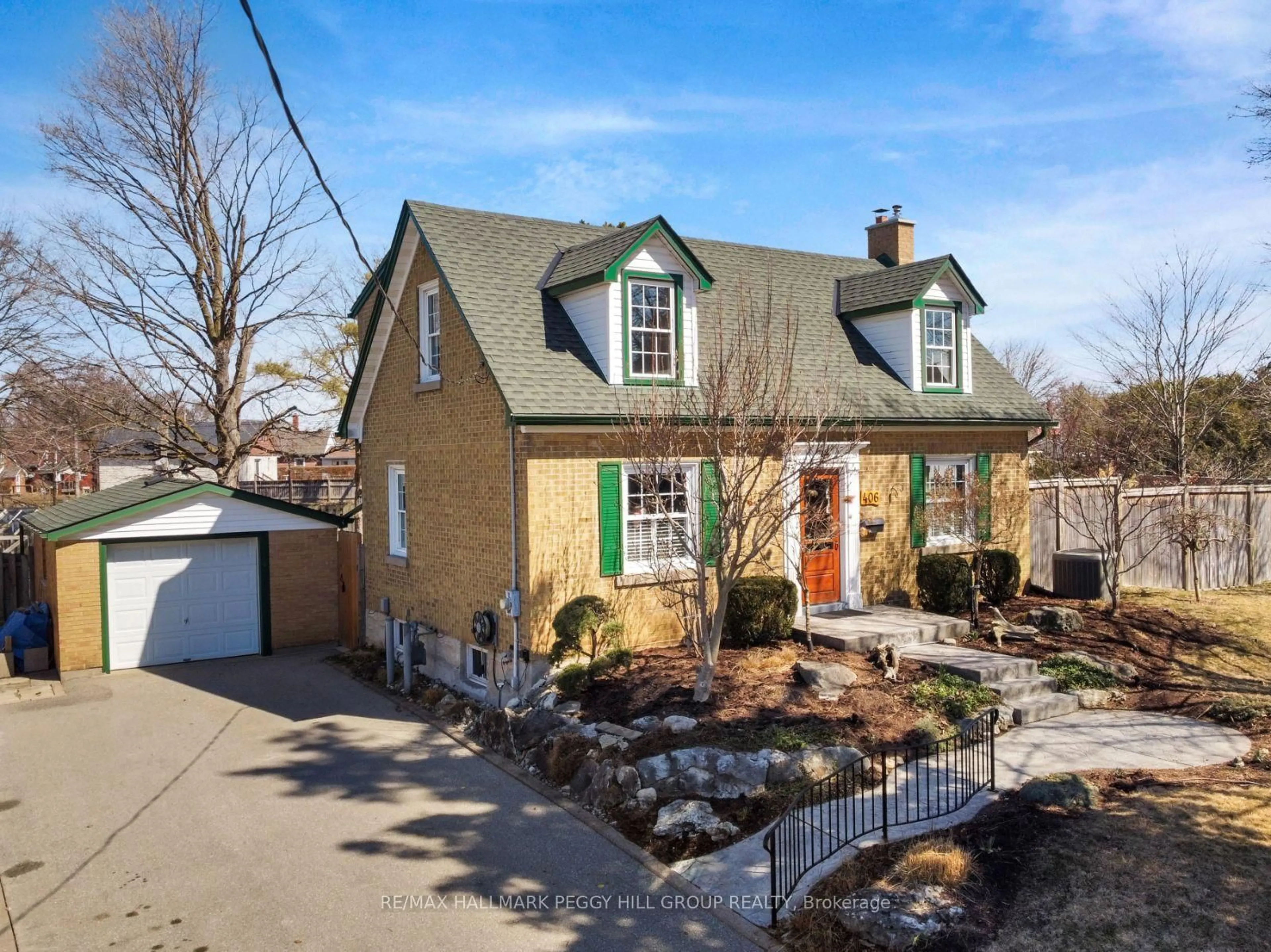 Home with brick exterior material, street for 406 Mill St, Kitchener Ontario N2M 3R7