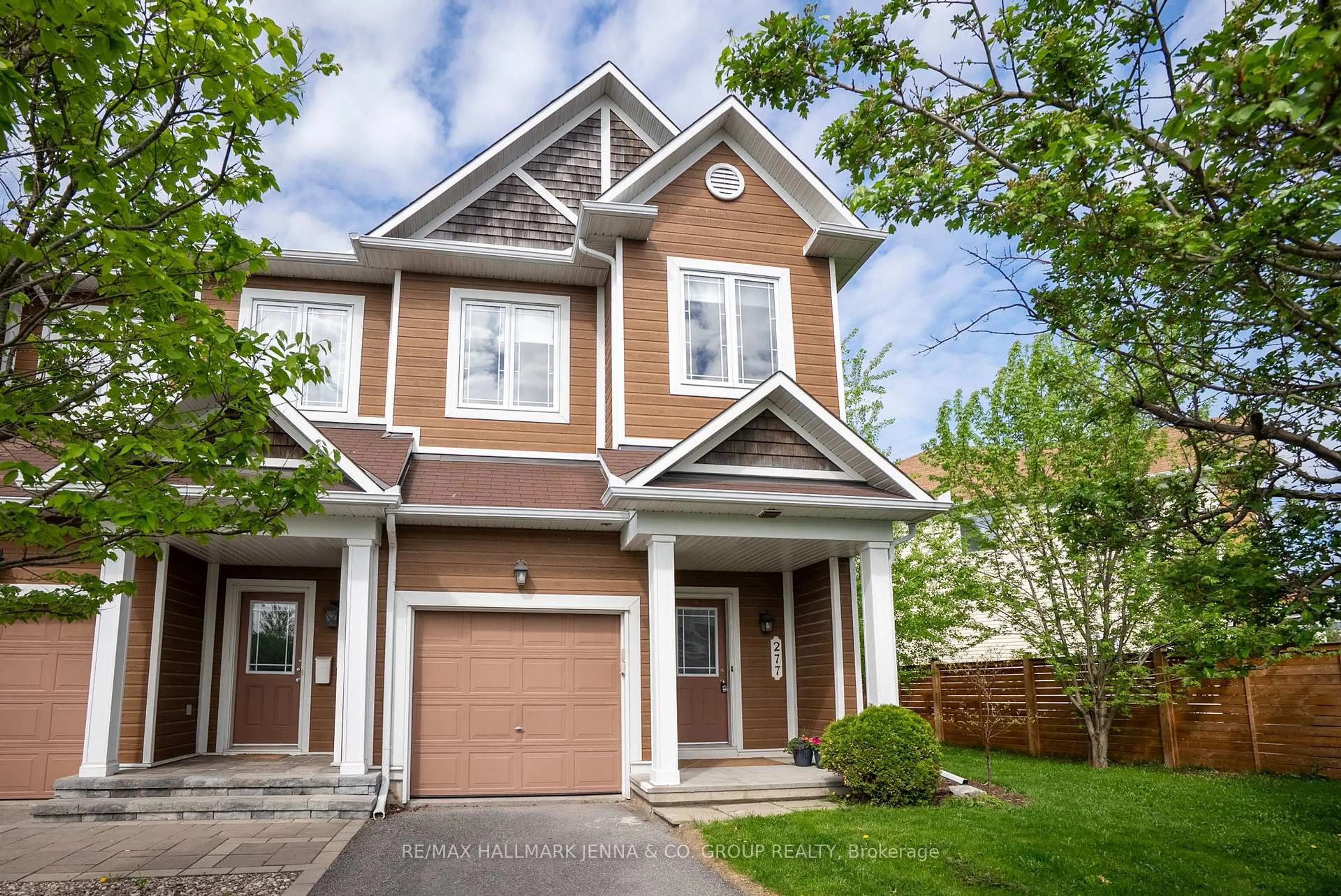 Home with brick exterior material, street for 277 Catamount Crt, Ottawa Ontario K2M 0A9