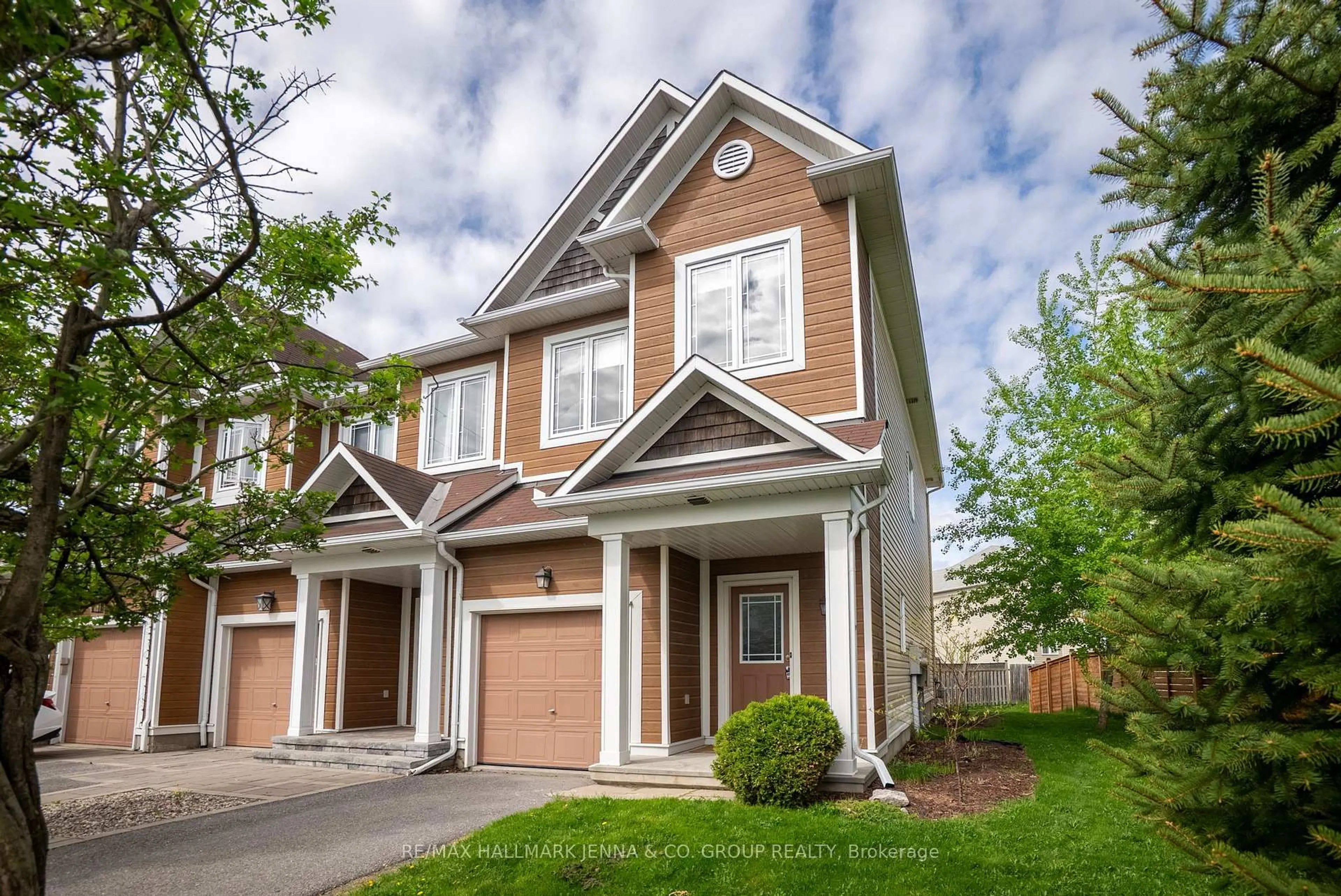 Unknown for 277 Catamount Crt, Ottawa Ontario K2M 0A9