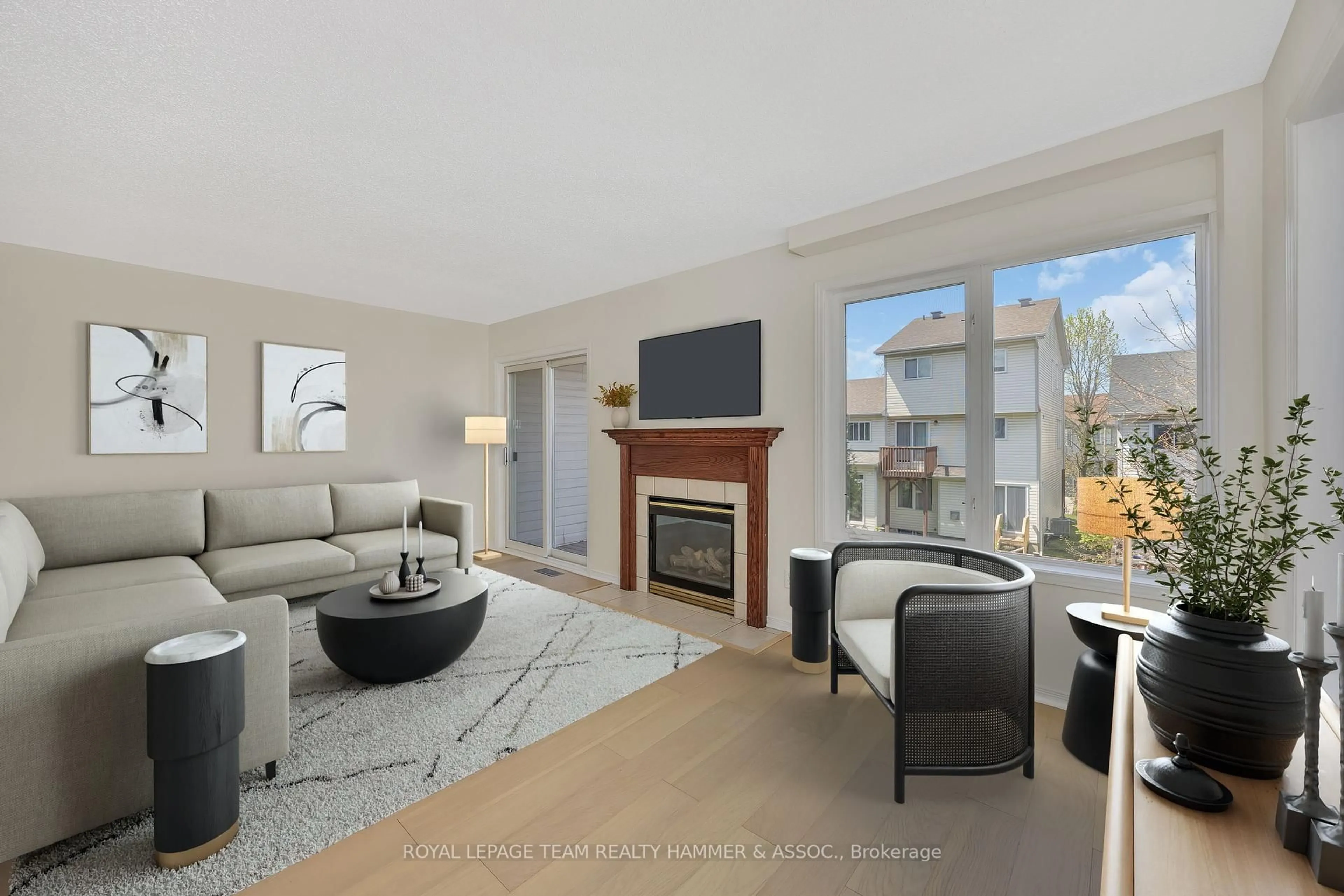 Living room with furniture, unknown for 573 Neighbourhood Way, Ottawa Ontario K1G 6N5
