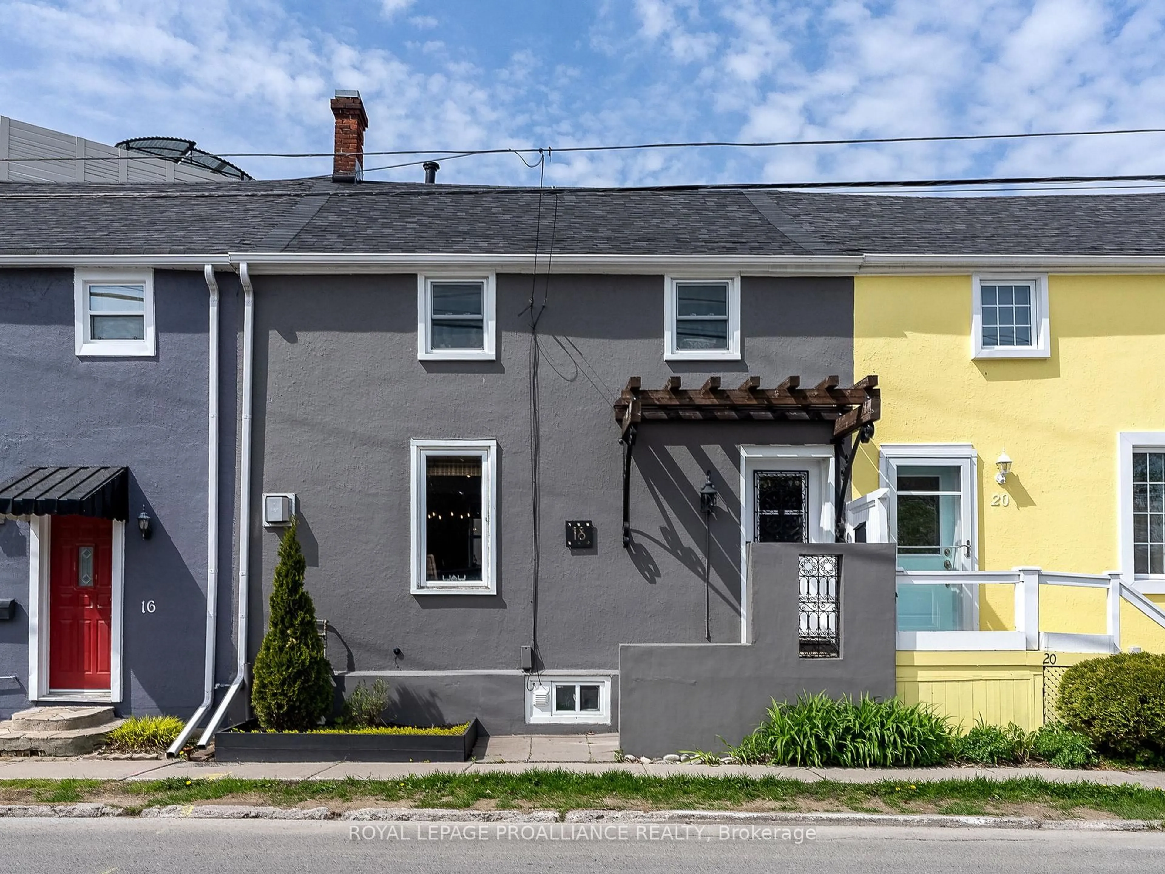 Home with vinyl exterior material, street for 18 Cavan St, Port Hope Ontario L1A 3B4