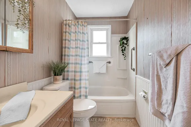 Additional property image - 138 East 33rd St