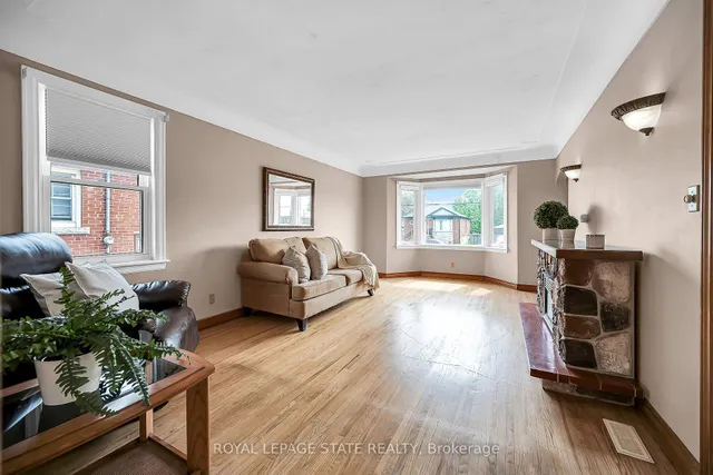 Additional property image - 138 East 33rd St