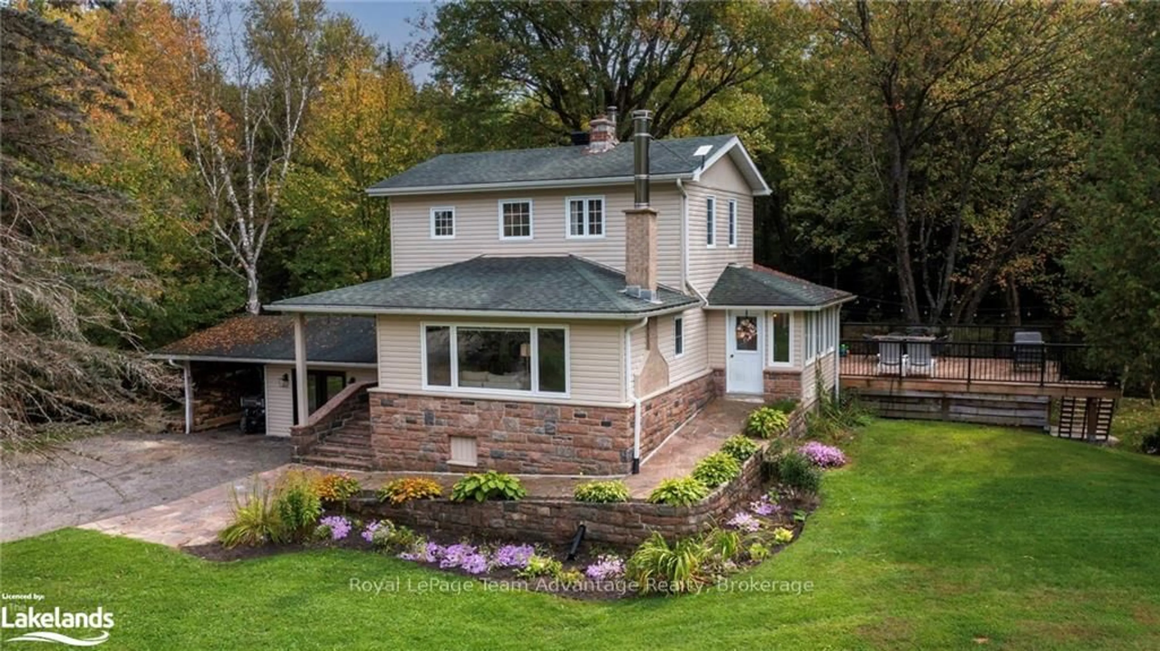 A pic from outside/outdoor area/front of a property/back of a property/a pic from drone, unknown for 3461 HWY 141, Muskoka Lakes Ontario P0B 1M0