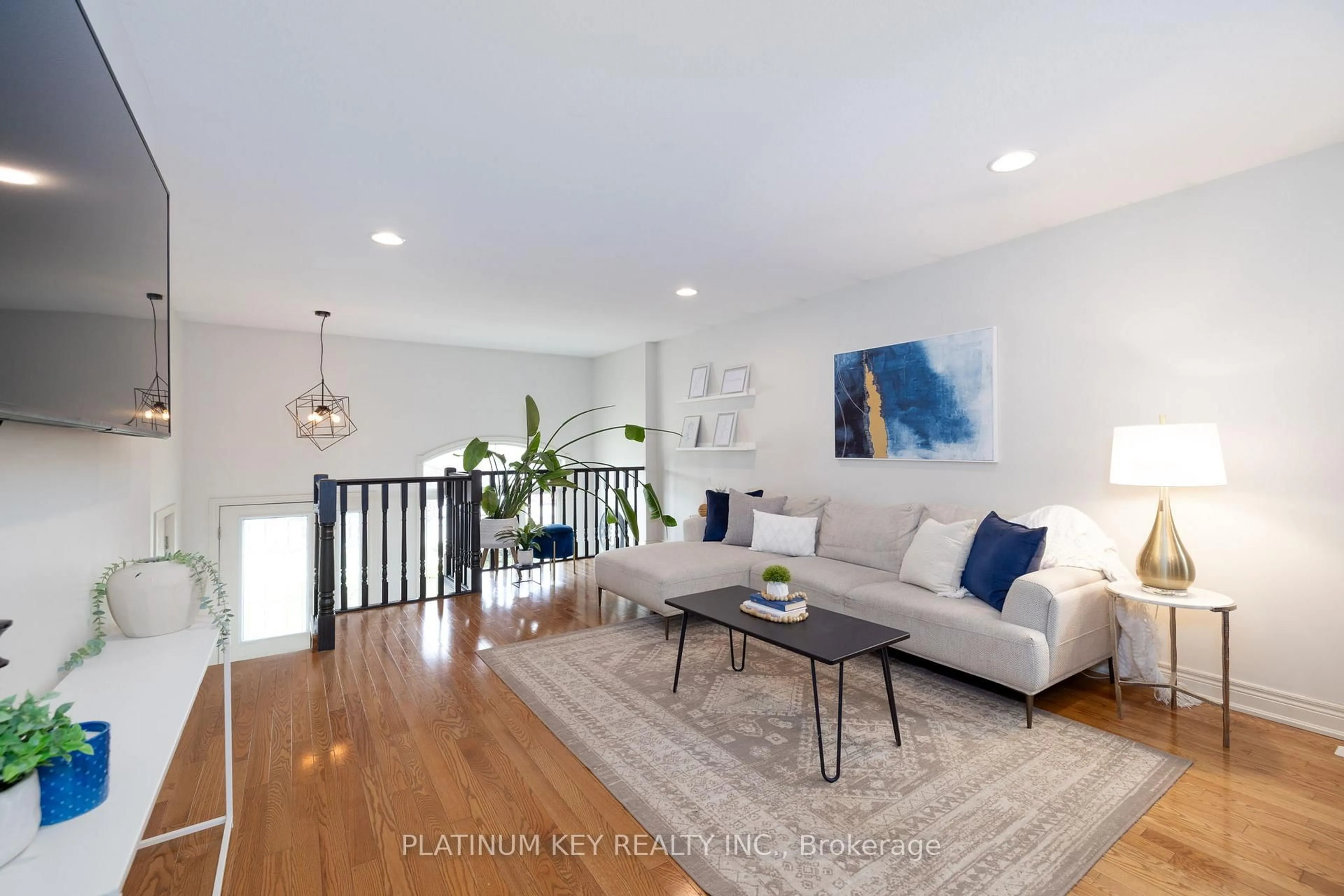 Living room with furniture, unknown for 60 Bridle Path, Strathroy-Caradoc Ontario N7G 4K3