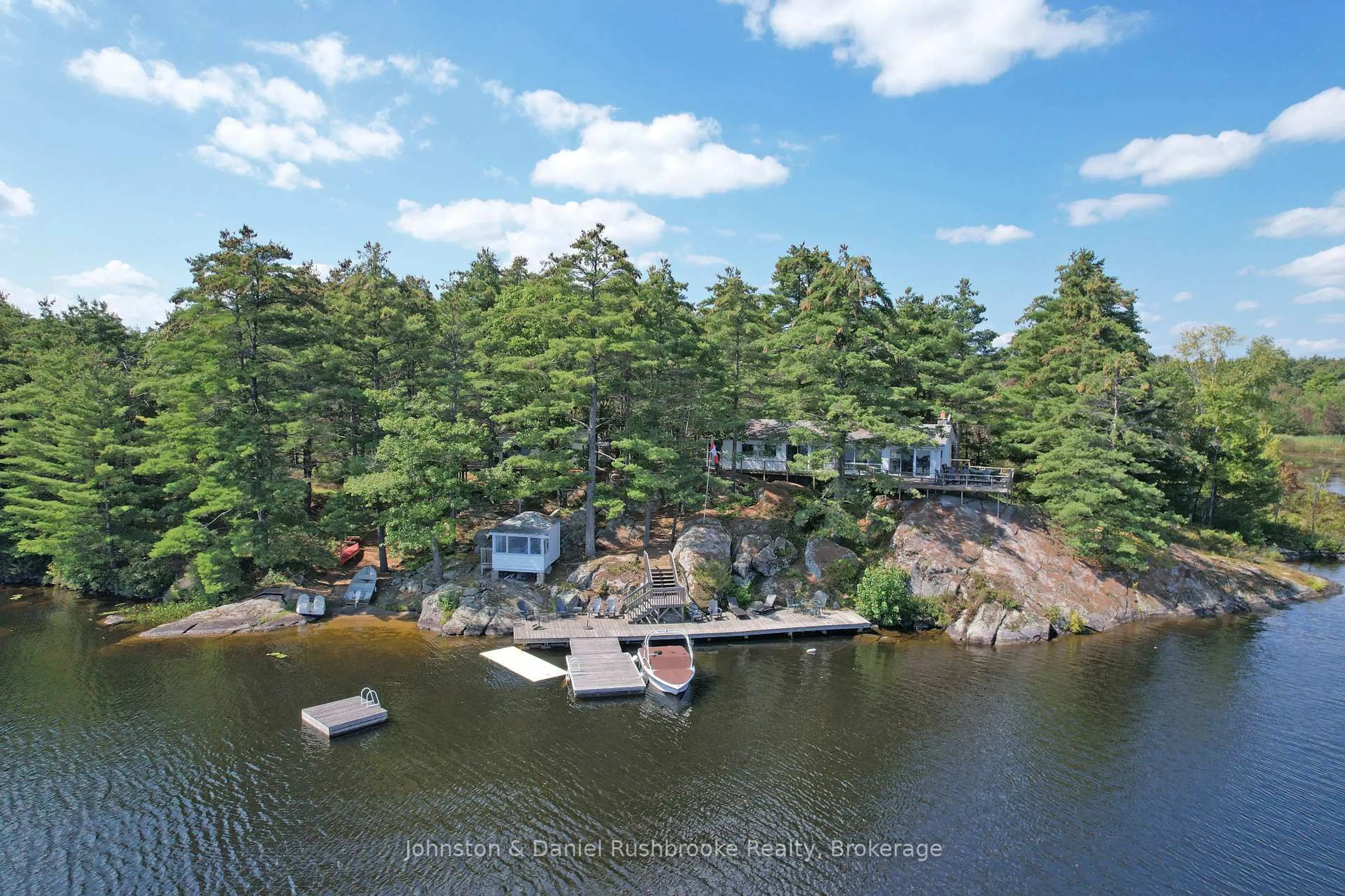 A pic from outside/outdoor area/front of a property/back of a property/a pic from drone, water/lake/river/ocean view for 1116 Tryon Dr, Gravenhurst Ontario P0E 1G0