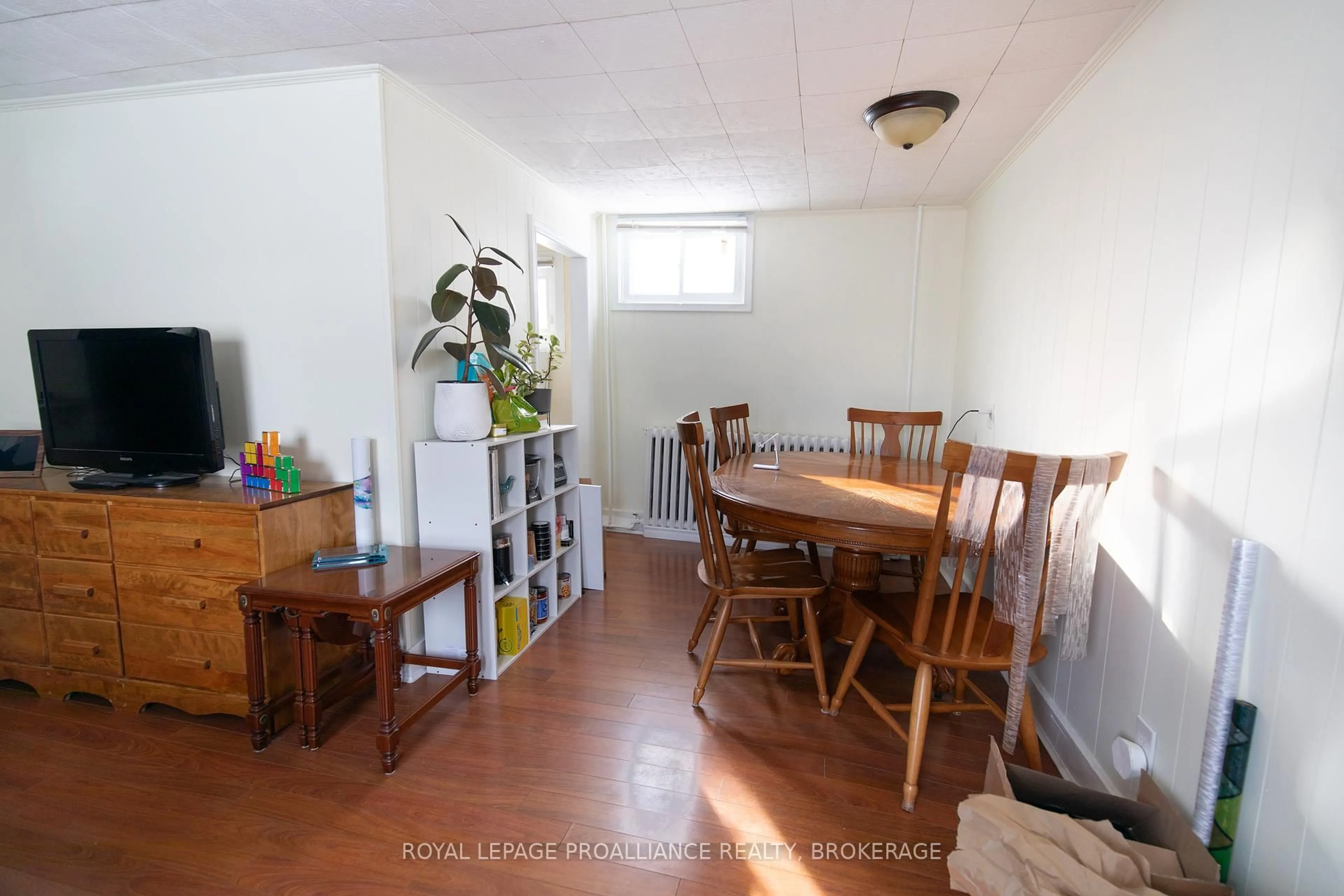 Dining room, unknown for 512-514 MACDONNELL St, Kingston Ontario K7K 4W7