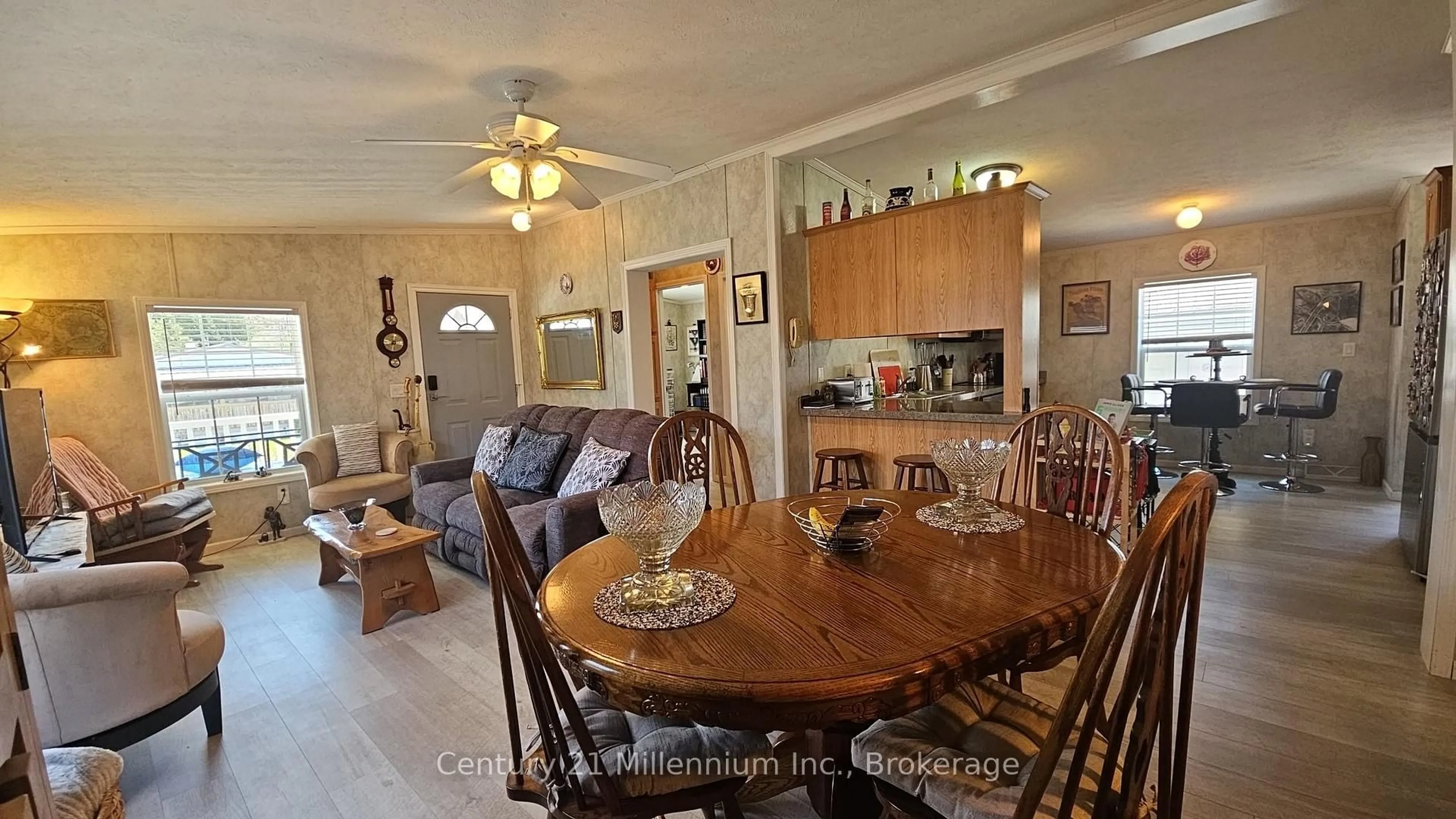 Dining room, ceramic/tile floor for 114 Rosewood Dr, Georgian Bluffs Ontario N4K 5N5