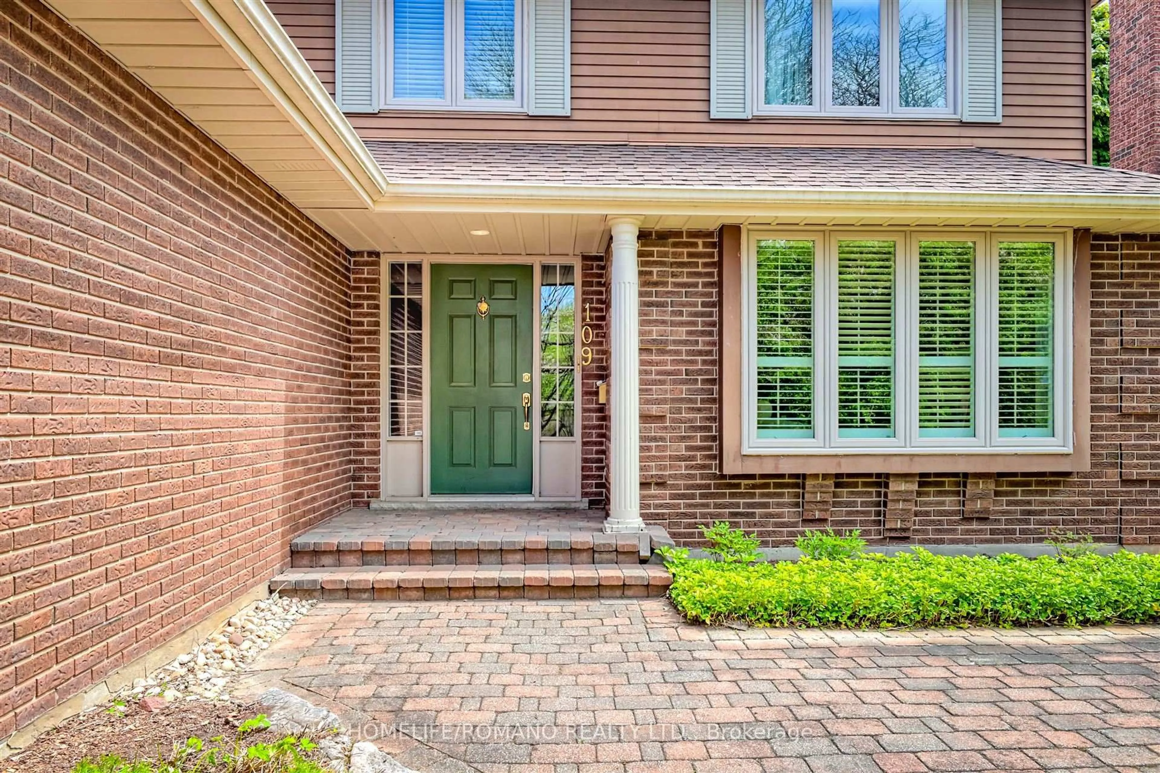 Home with brick exterior material, street for 109 Sandy Ridge Pl, Waterloo Ontario N2T 1C5
