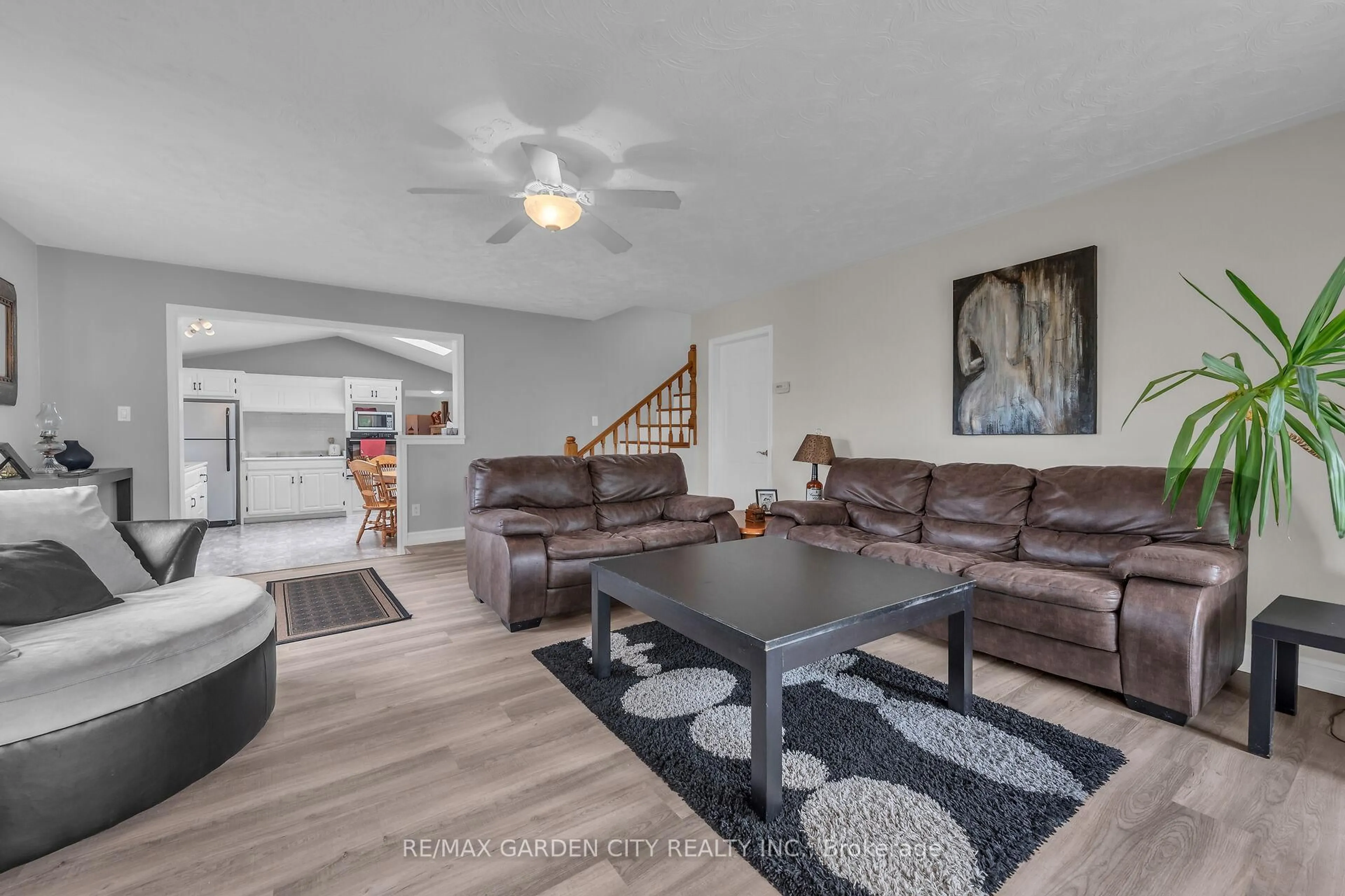 Living room with furniture, unknown for 270 Erie Blvd, Norfolk Ontario N0E 1M0