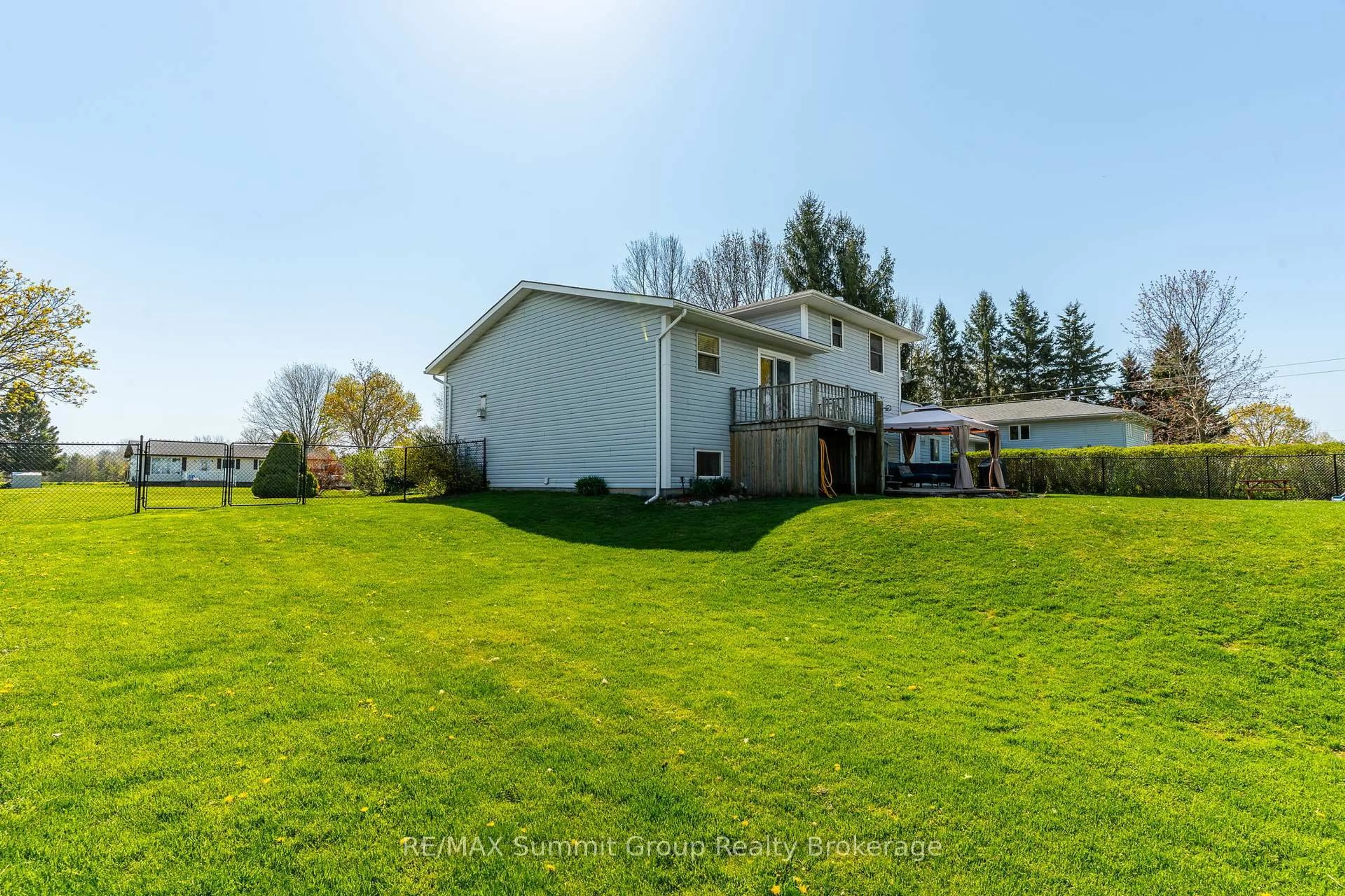 A pic from outside/outdoor area/front of a property/back of a property/a pic from drone, water/lake/river/ocean view for 108 Mary Ave, Georgian Bluffs Ontario N4K 5N5