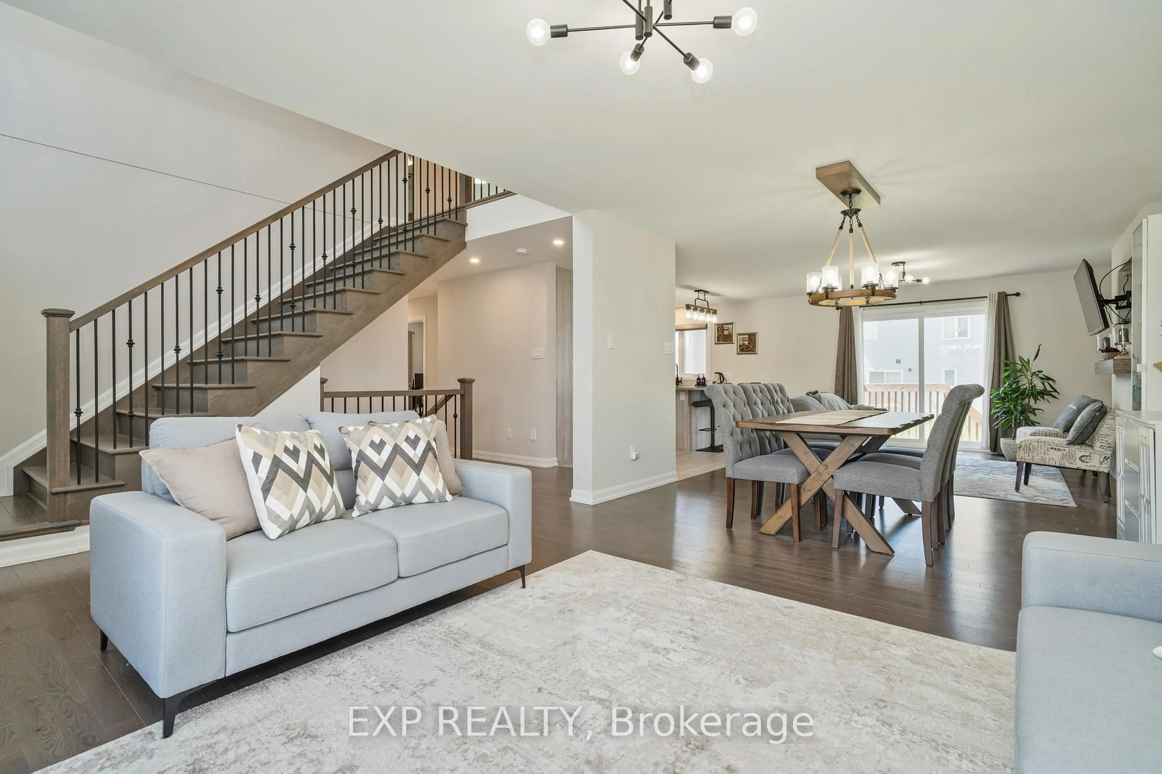 Unknown for 639 Montessor Cres, Alfred and Plantagenet Ontario K0A 3K0