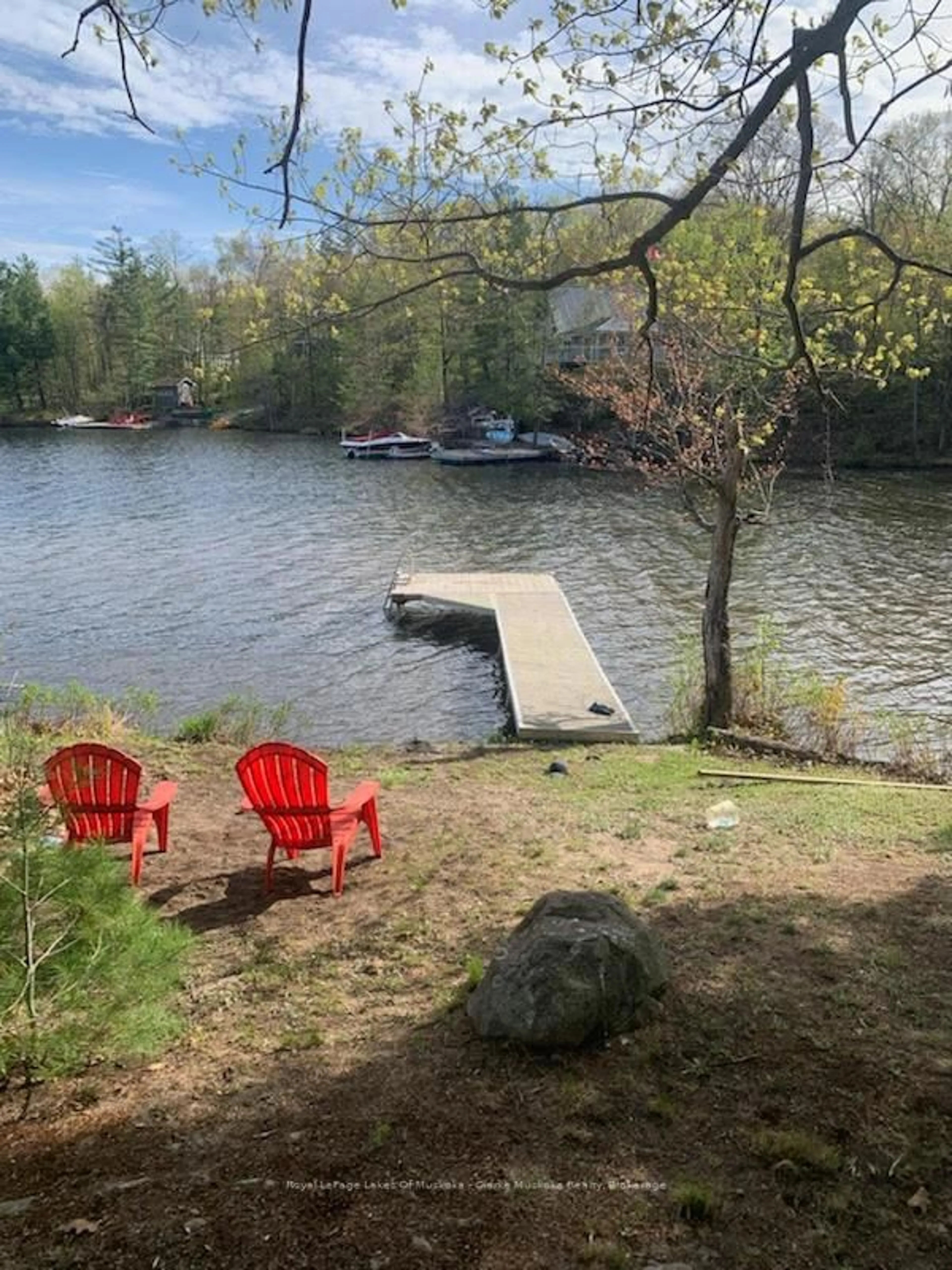 Patio, water/lake/river/ocean view for 520 Sweets Portage Rd, Georgian Bay Ontario L0K 1S0