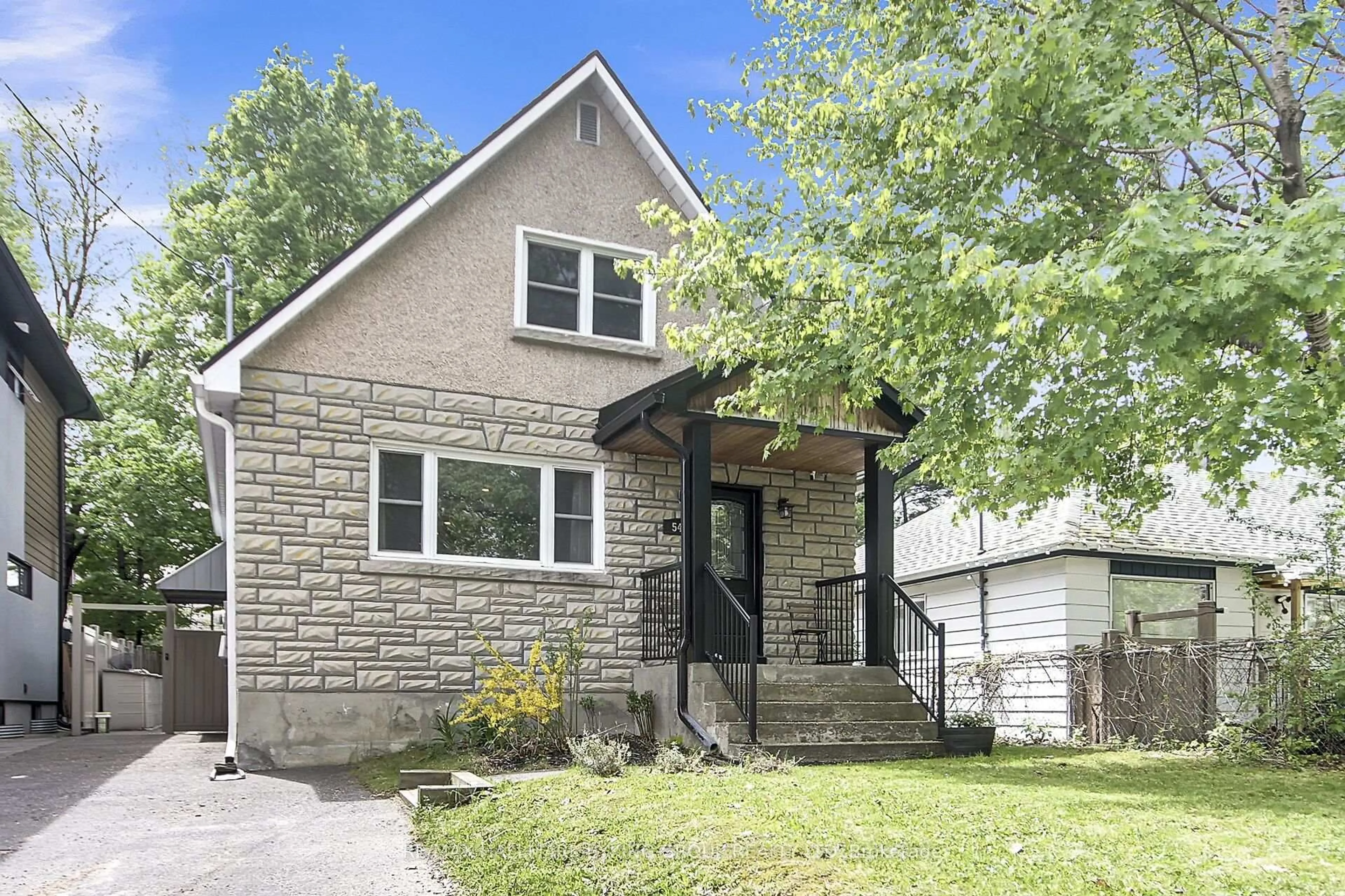 Home with brick exterior material, street for 544 Guy St, Ottawa Ontario K1K 1B9