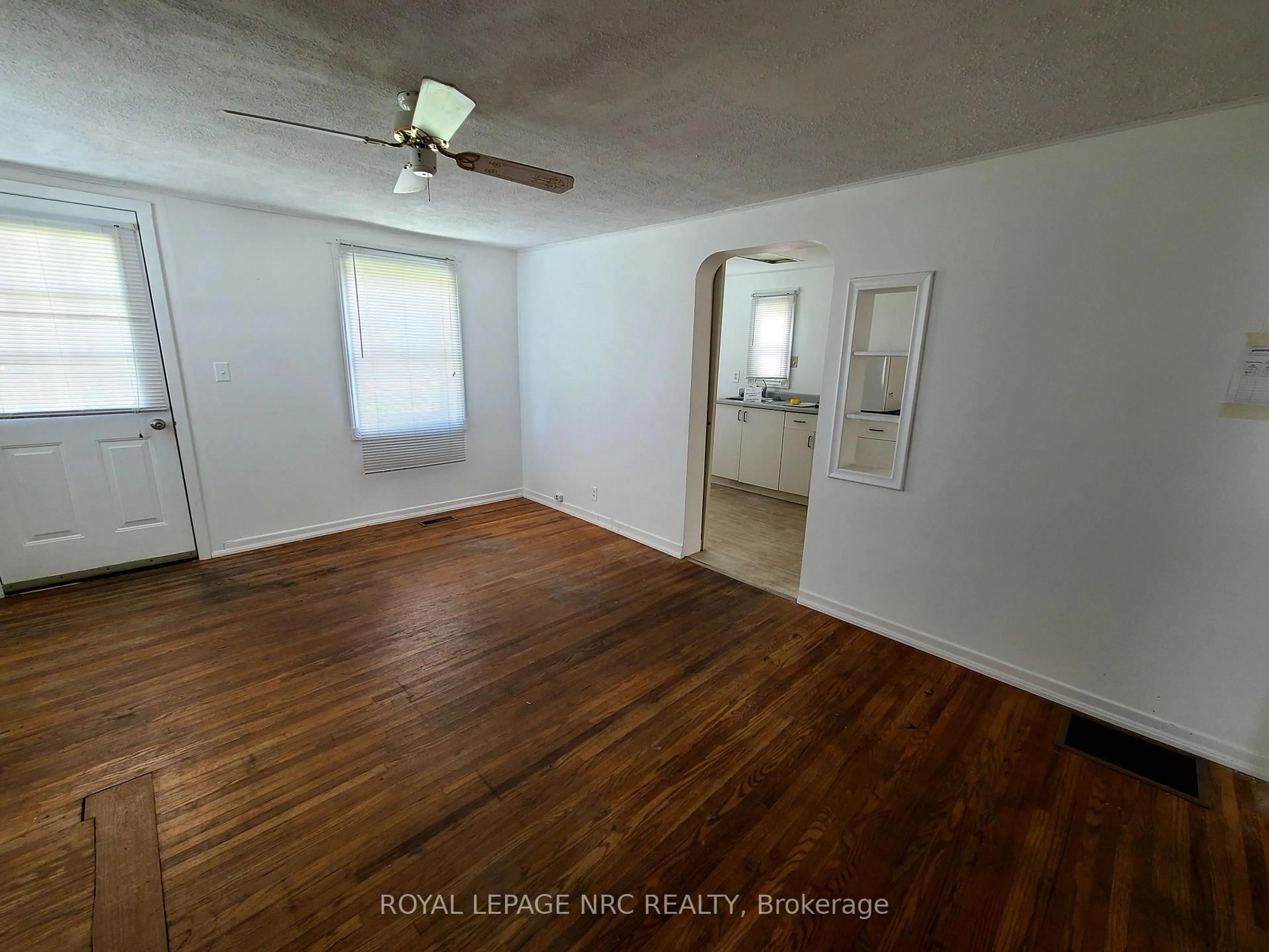 A pic of a room for 3775 NETHERBY Rd, Fort Erie Ontario L0S 1S0