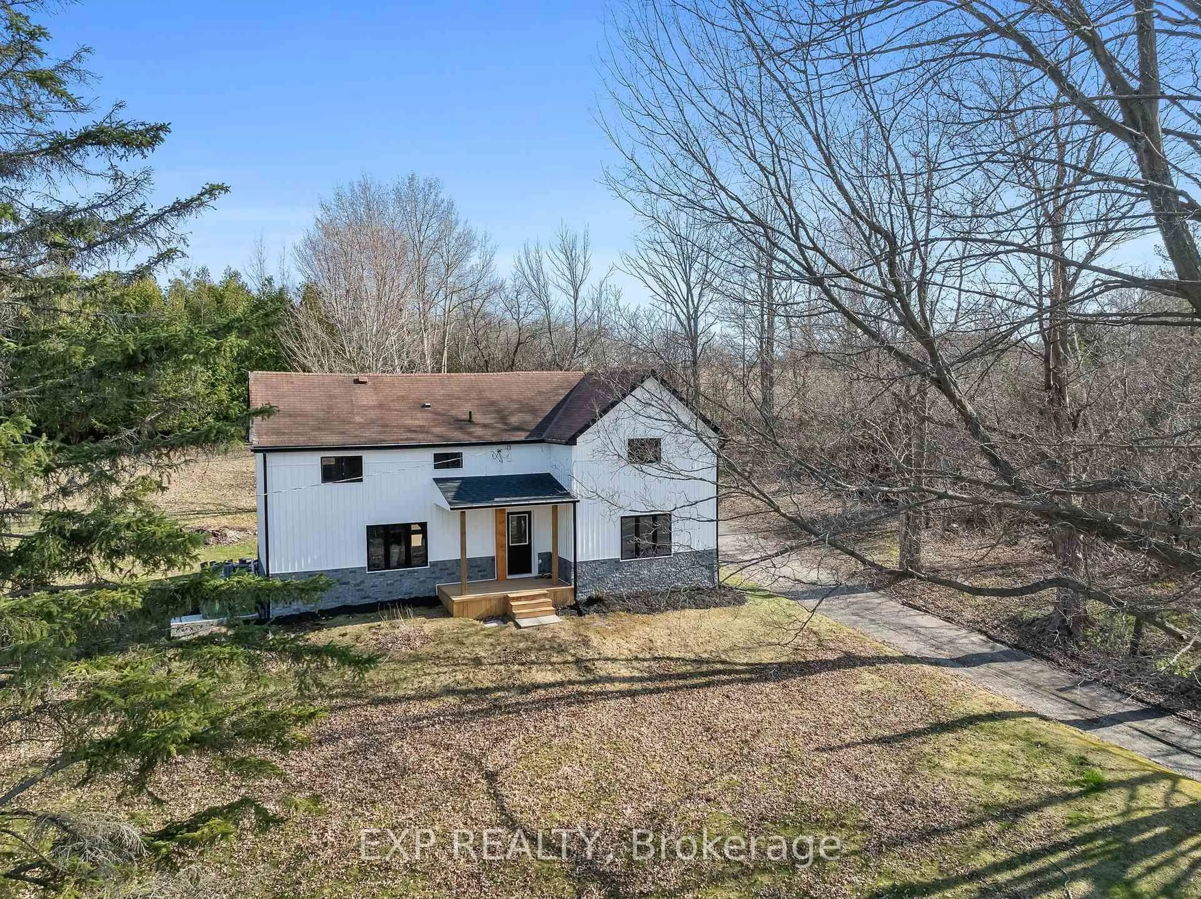 A pic from outside/outdoor area/front of a property/back of a property/a pic from drone, unknown for 10485 County 2 Rd, Alnwick/Haldimand Ontario K0K 2G0