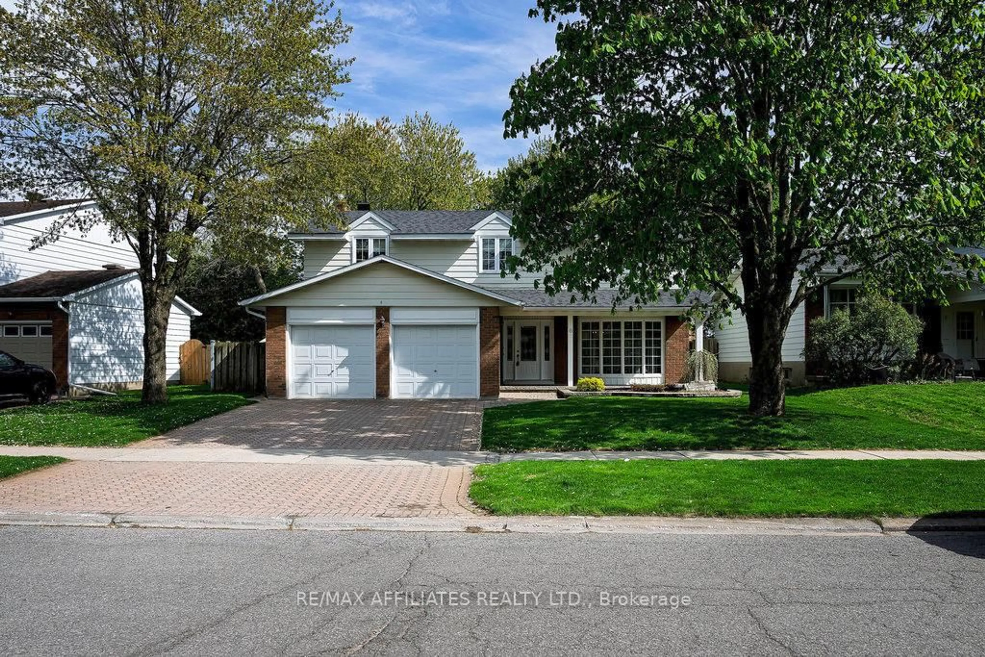 Home with brick exterior material, street for 6 Centrepark Dr, Gloucester Ontario K1B 3C1