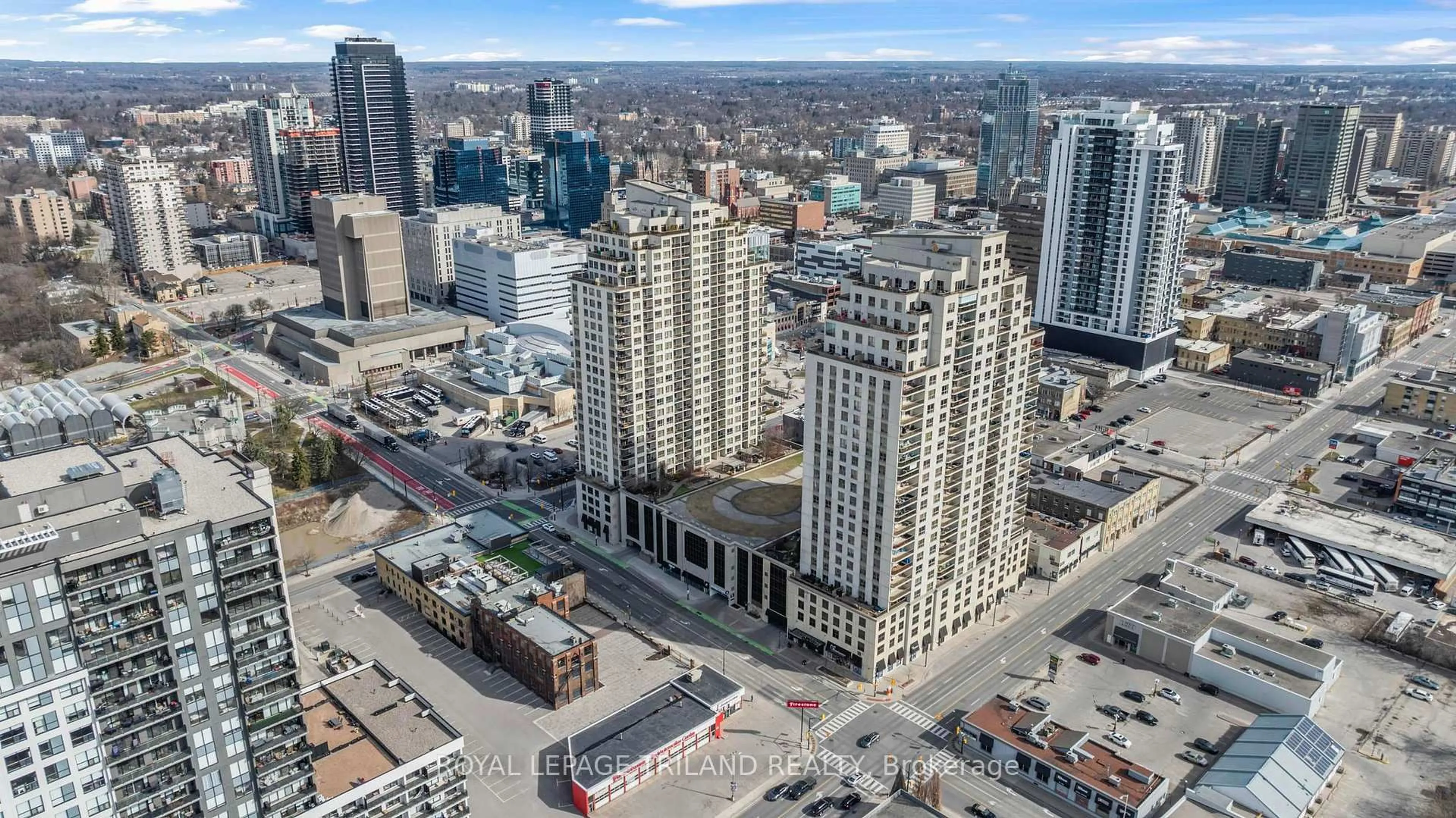 A pic from outside/outdoor area/front of a property/back of a property/a pic from drone, city buildings view from balcony for 330 RIDOUT St #2303, London East Ontario N6C 3Z3