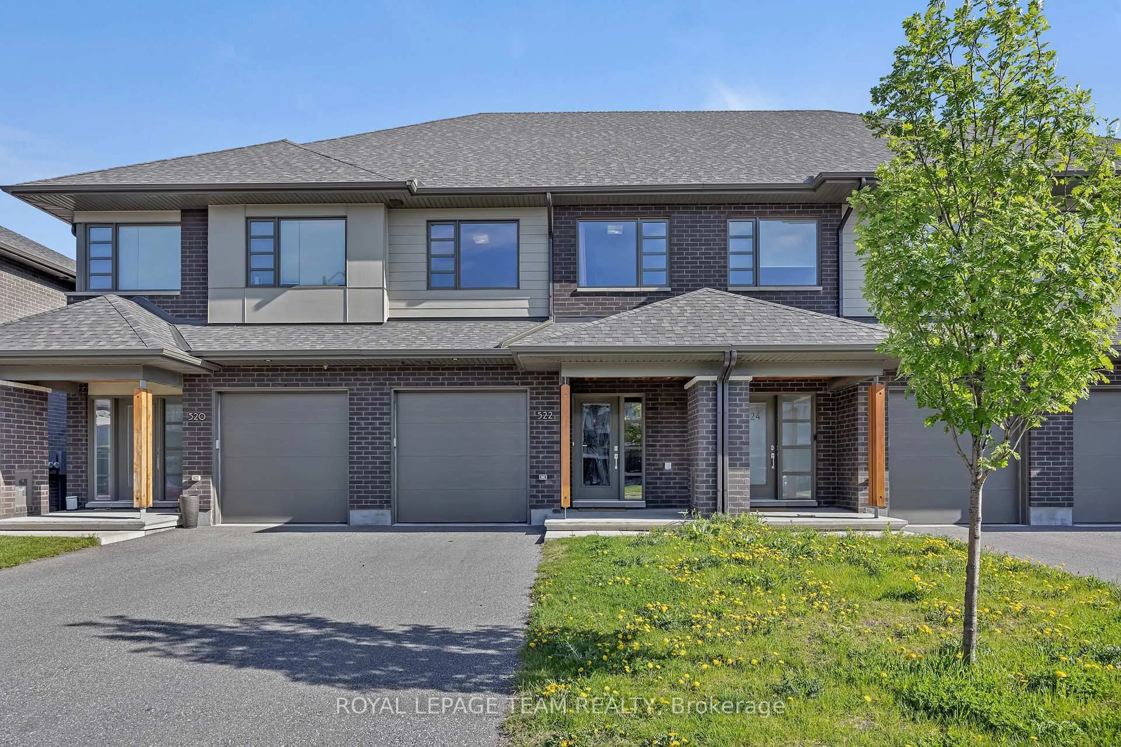 Home with brick exterior material, street for 522 Borbridge Ave, Ottawa Ontario K4M 0H9
