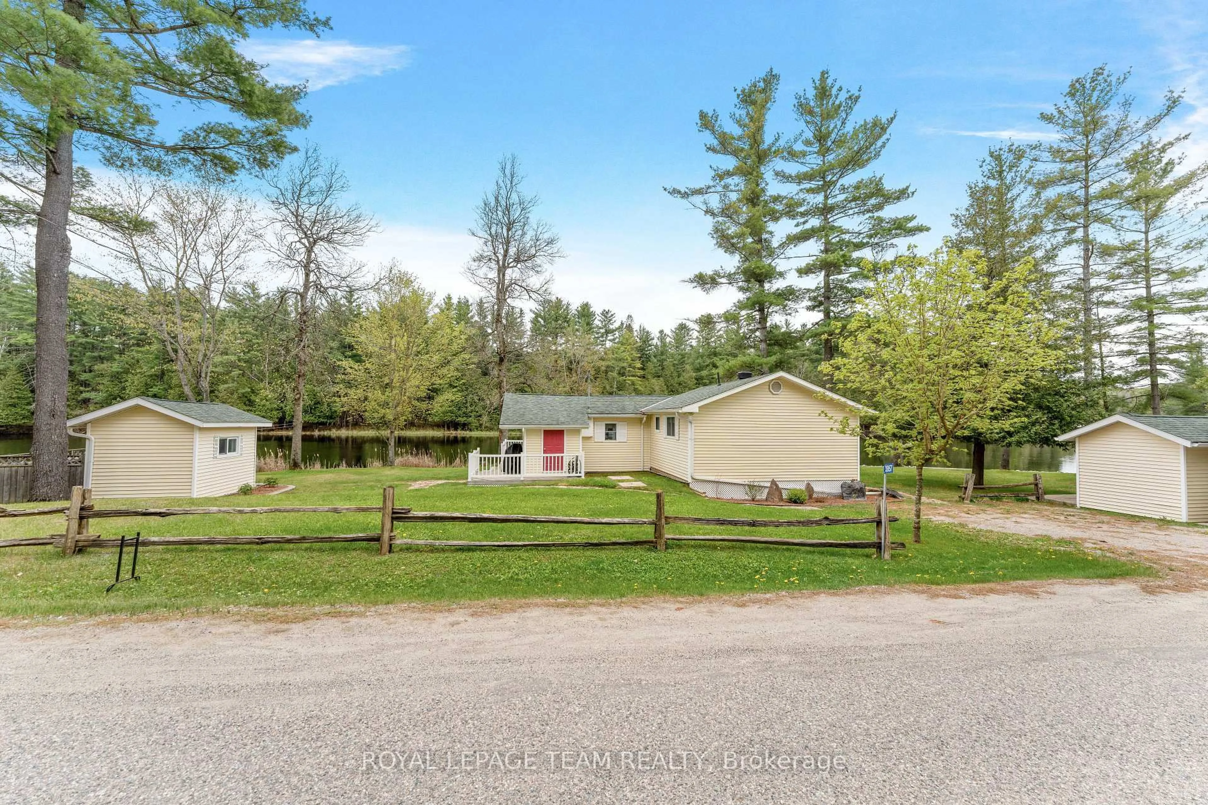 A pic from outside/outdoor area/front of a property/back of a property/a pic from drone, unknown for 3957 Elphin-Maberly Rd, Mississippi Station Ontario K0H 2C0