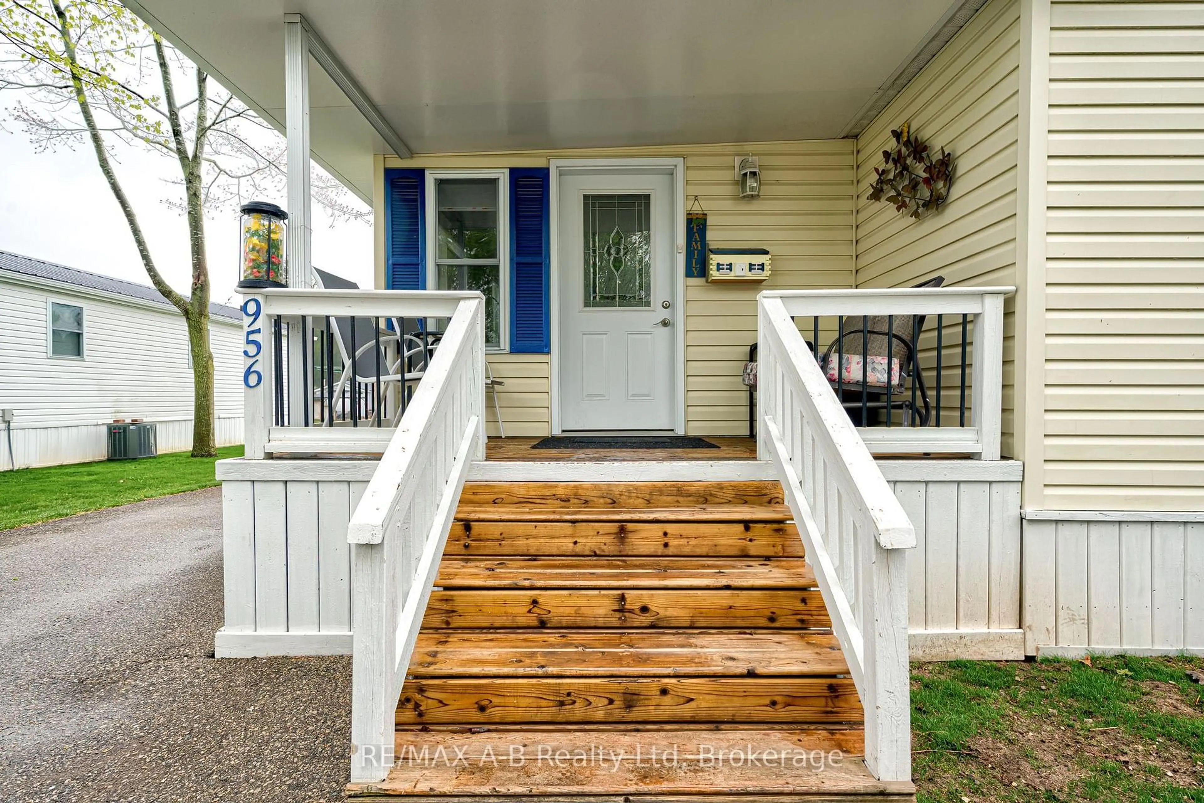 Unknown for 316489 31st Line #956, Zorra Ontario N0J 1J0
