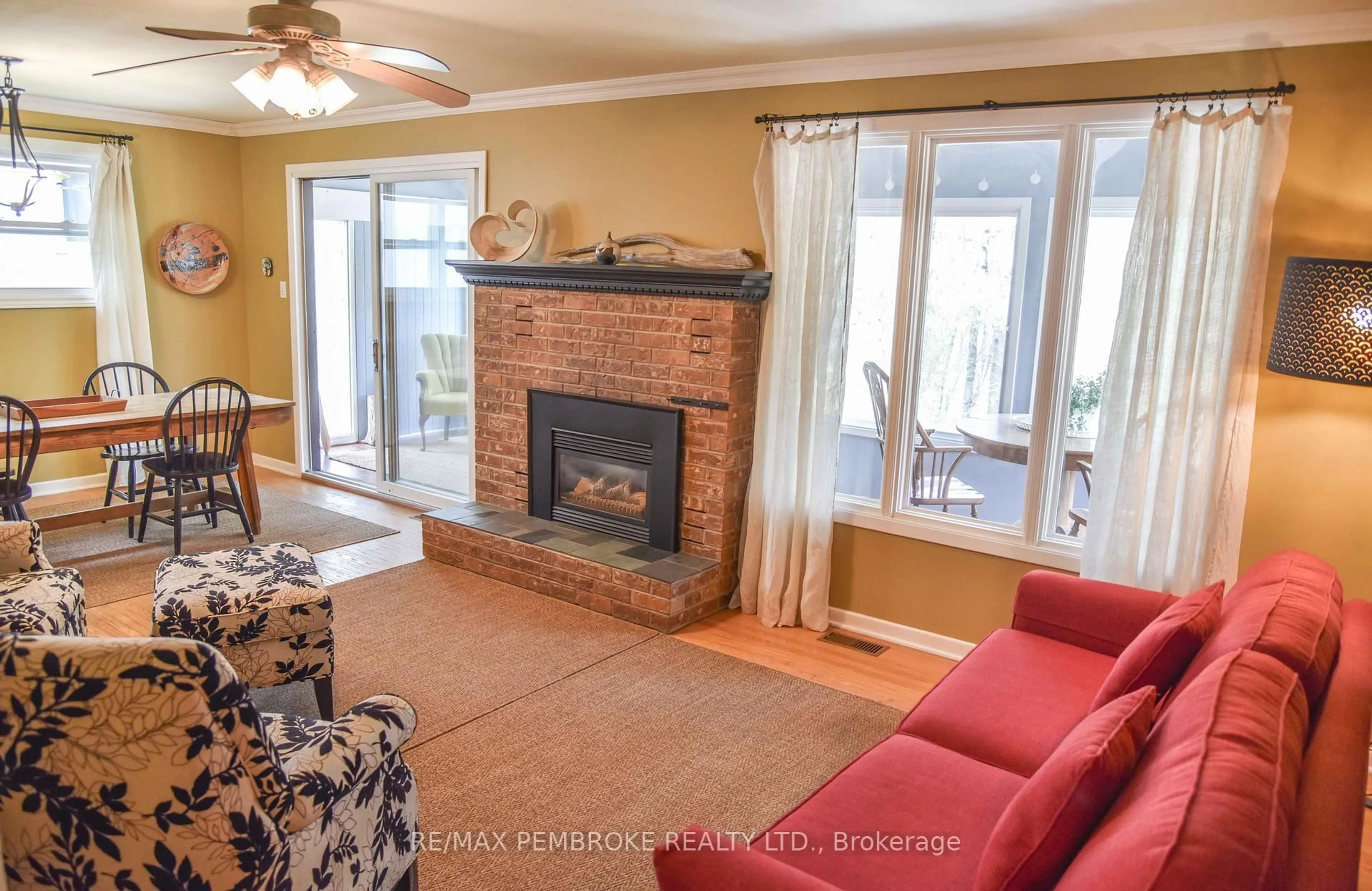 Living room with furniture, ceramic/tile floor for 239 Thomas St, Deep River Ontario K0J 1P0