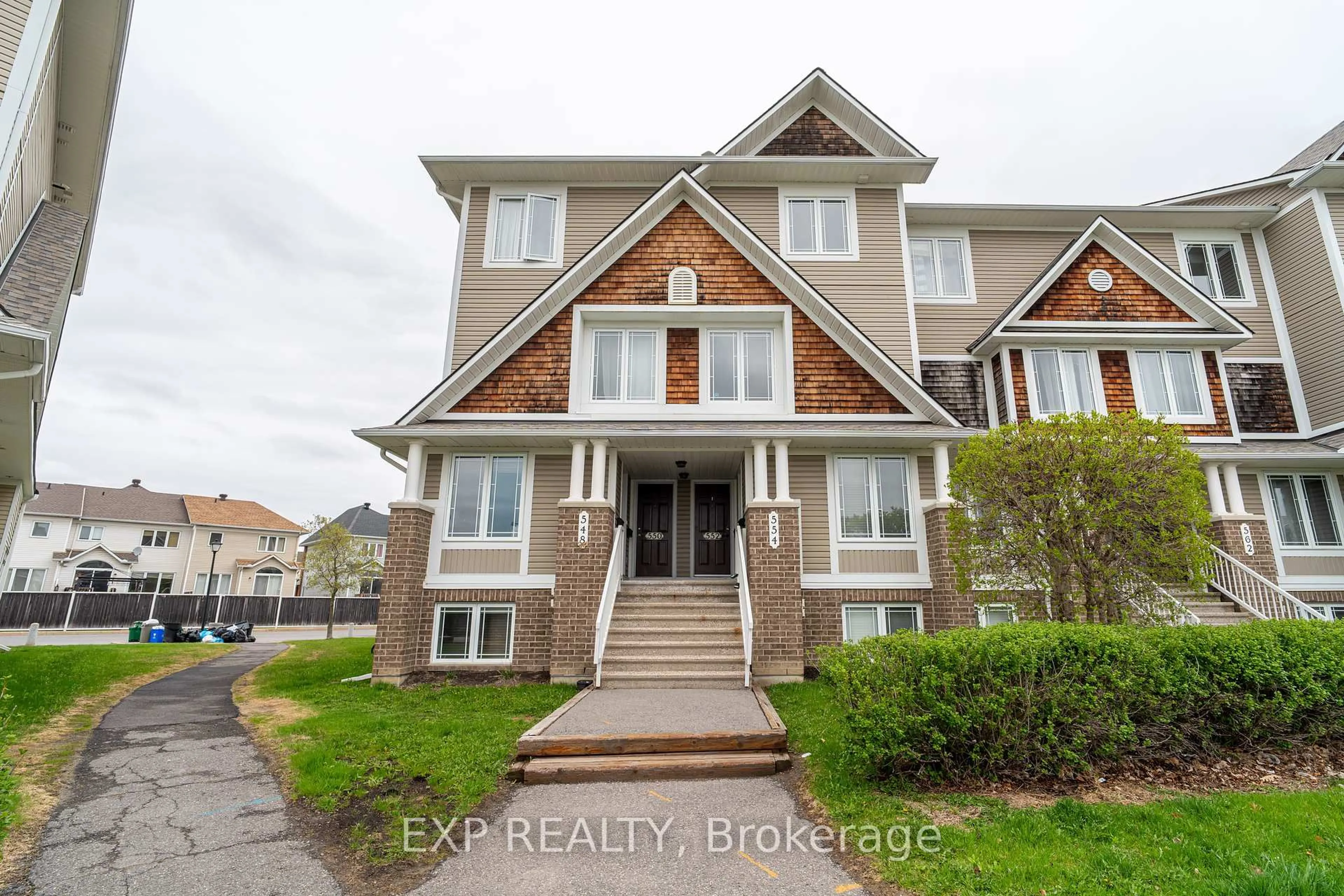Unknown for 552 Lakeridge Dr, Ottawa Ontario K4A 0H4