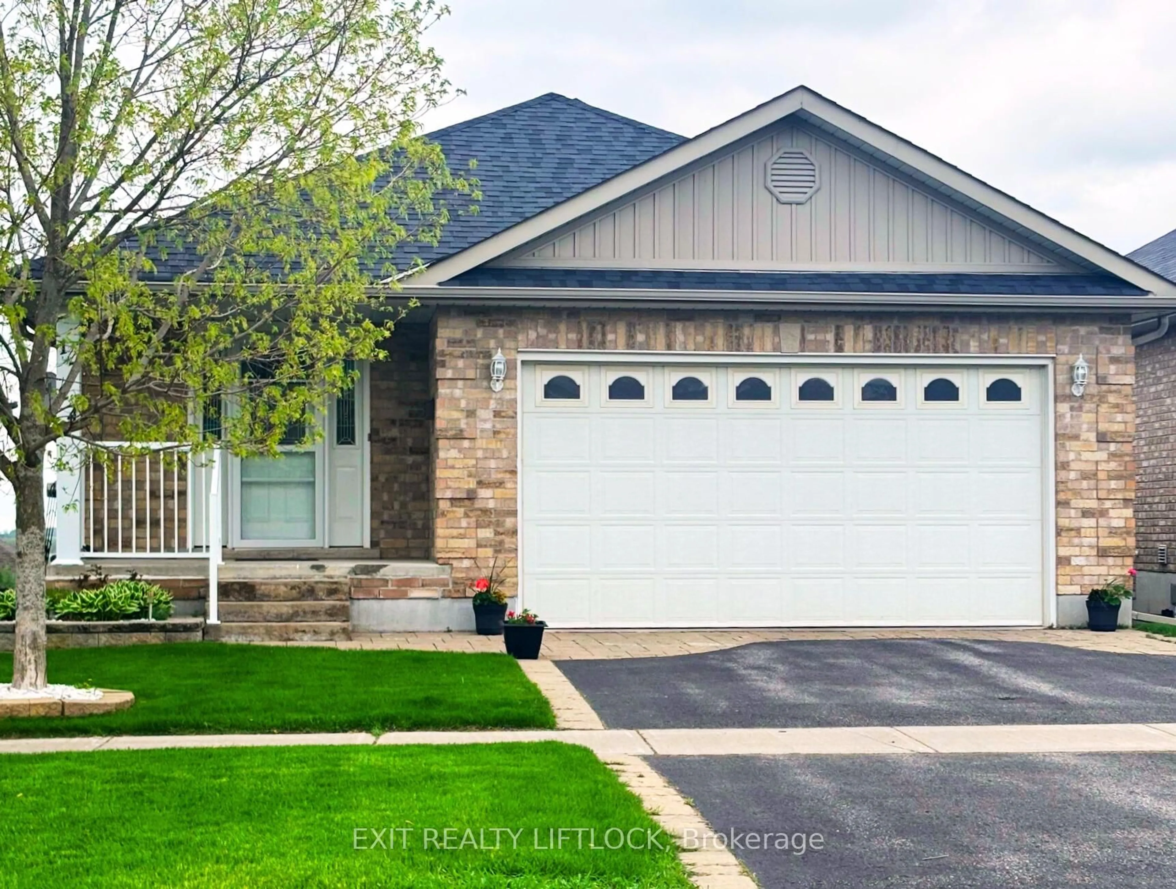 Home with vinyl exterior material, street for 1724 Glenforest Blvd, Peterborough East Ontario K9K 2P5