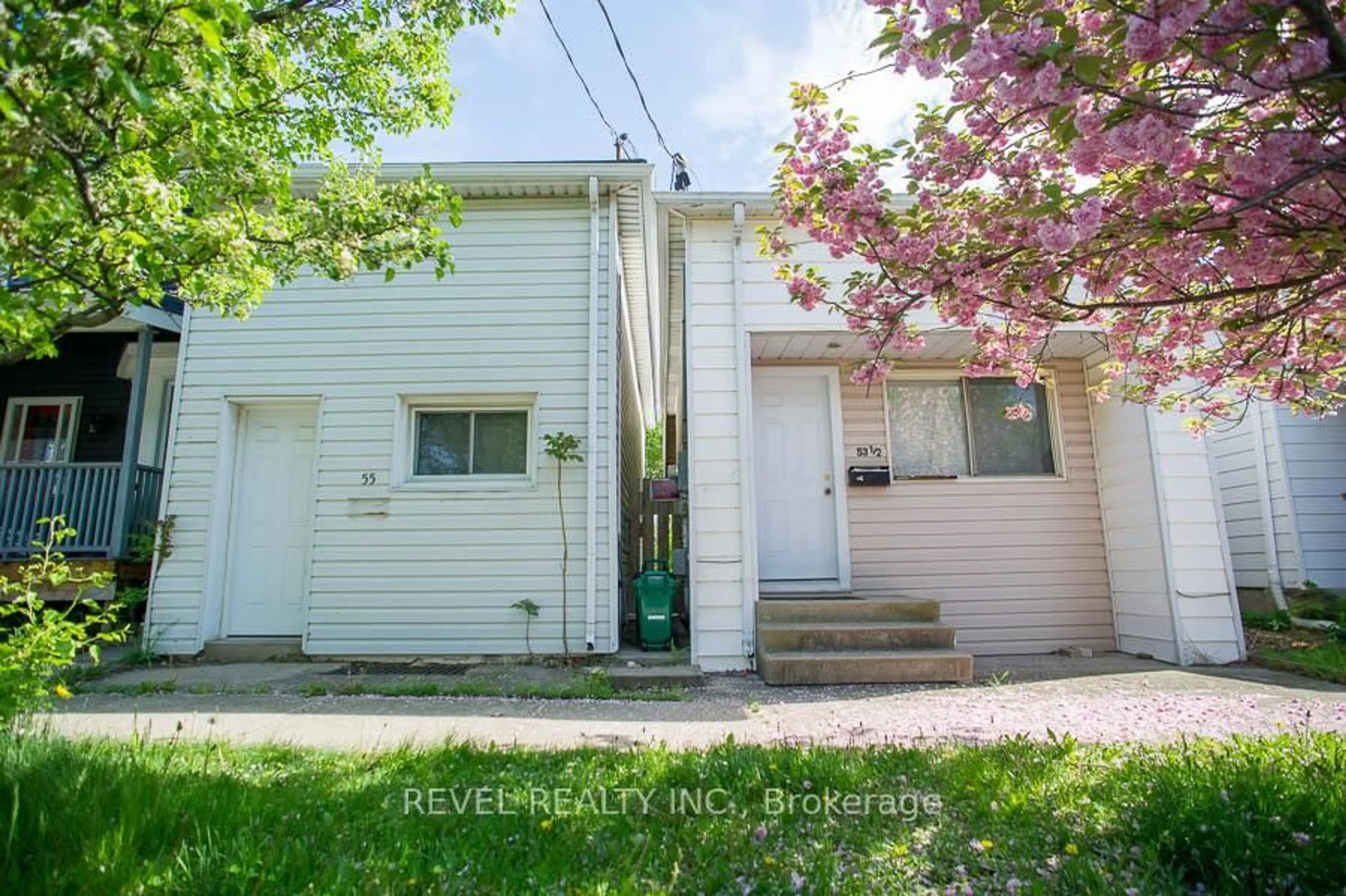 Unknown for 53.5-55 Duke St, Brantford Ontario N3T 3T8