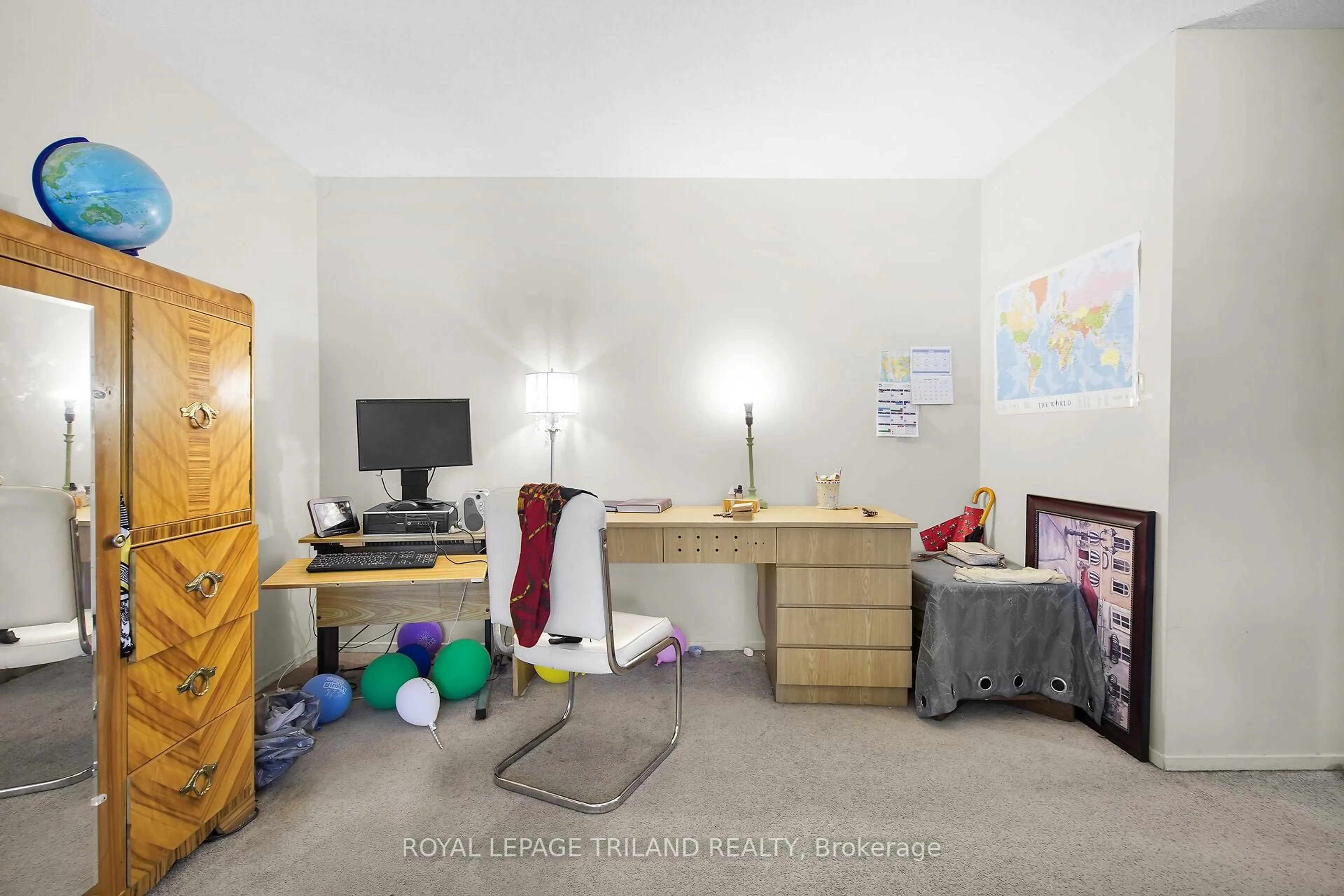 A pic of a room for 600 Grenfell Dr #208, London North Ontario N5X 2R8