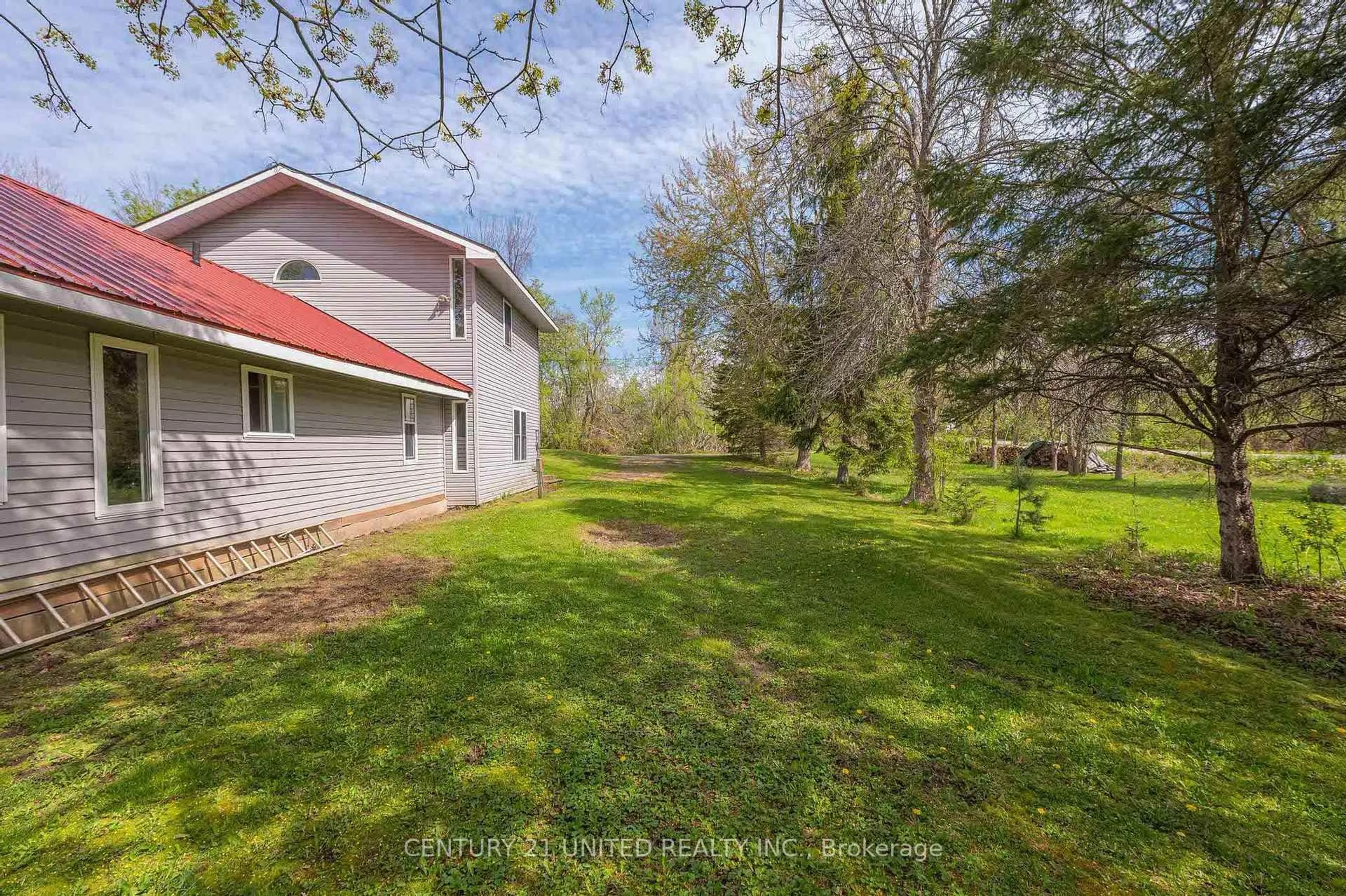 A pic from outside/outdoor area/front of a property/back of a property/a pic from drone, unknown for 1035 Jarvis Lane, Asphodel-Norwood Ontario K0L 1Y0