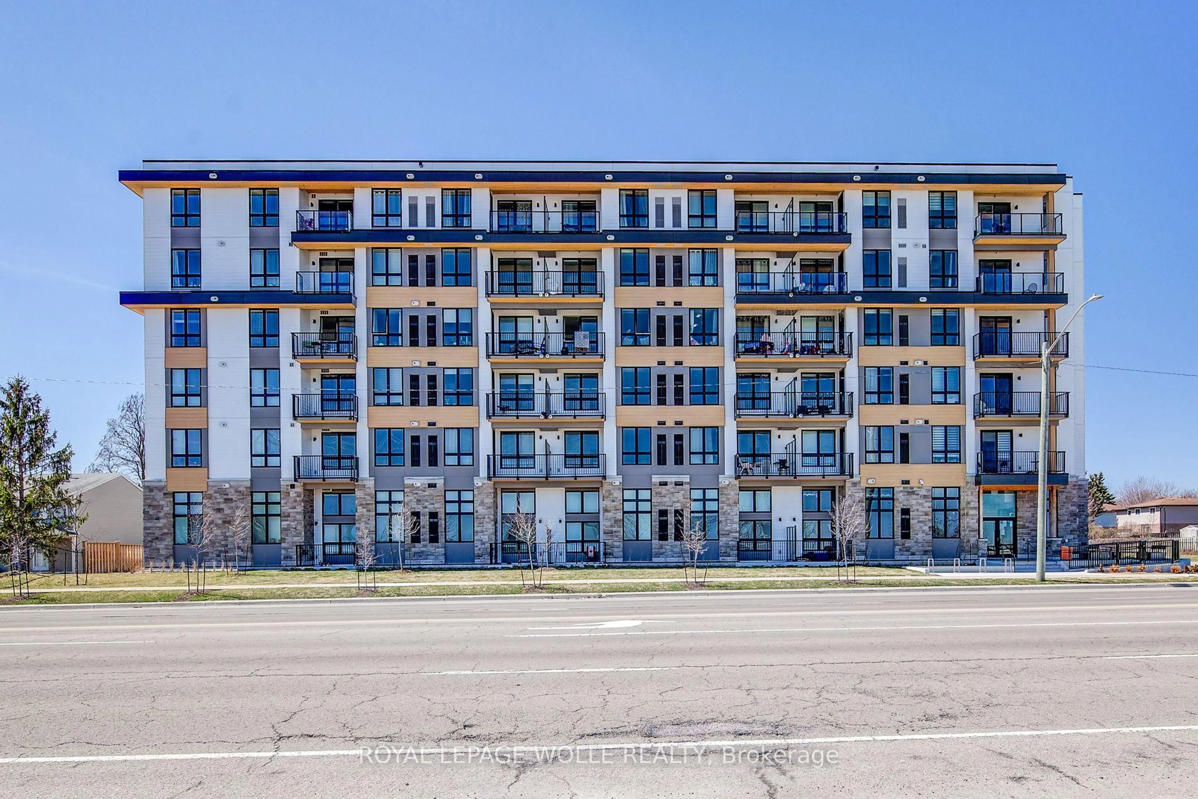 Unknown for 101 Golden Eagle Rd #407, Waterloo Ontario N2V 0H4