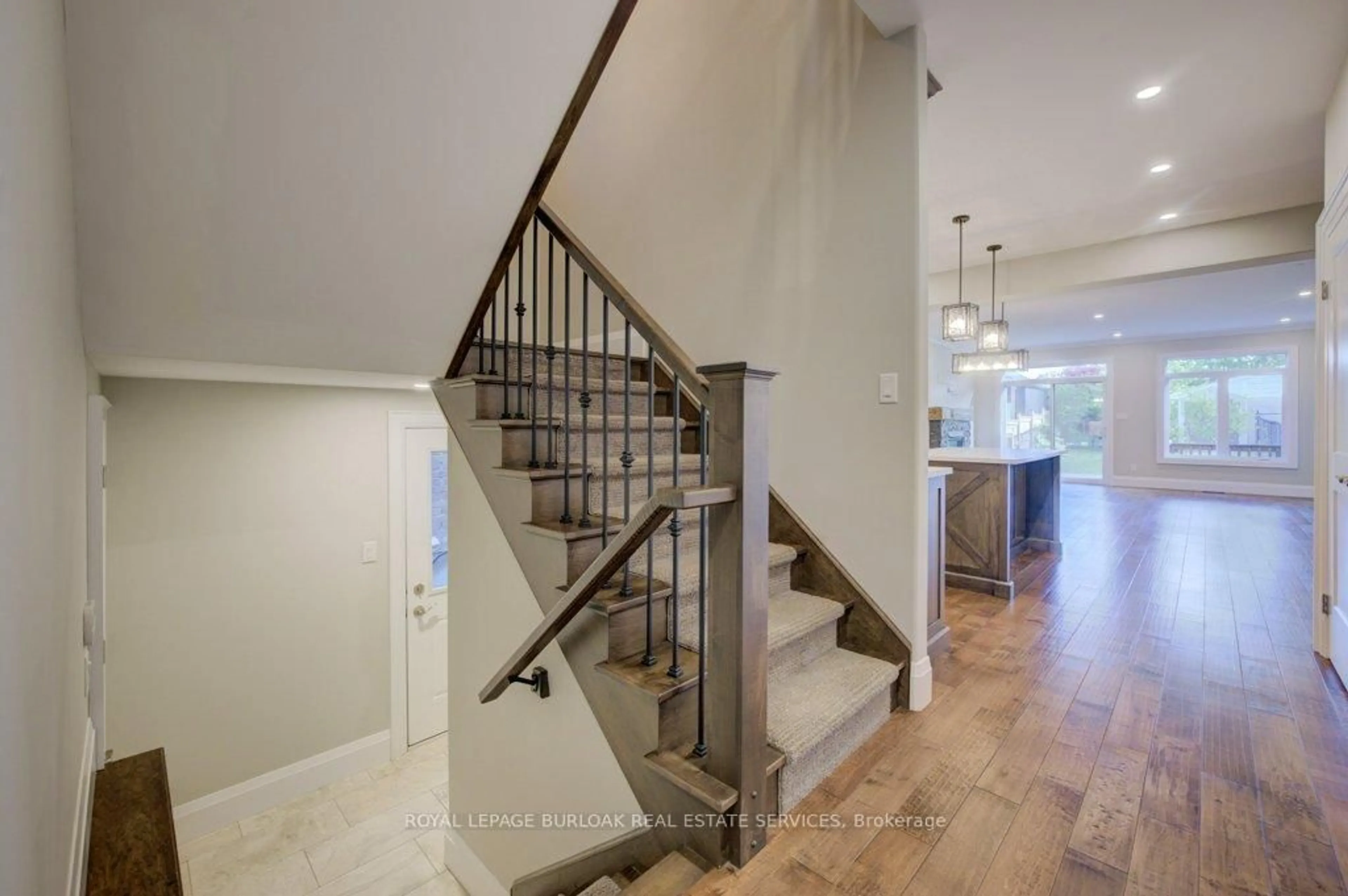 Stairs for 123 Walter St, Kitchener Ontario N2G 1S3