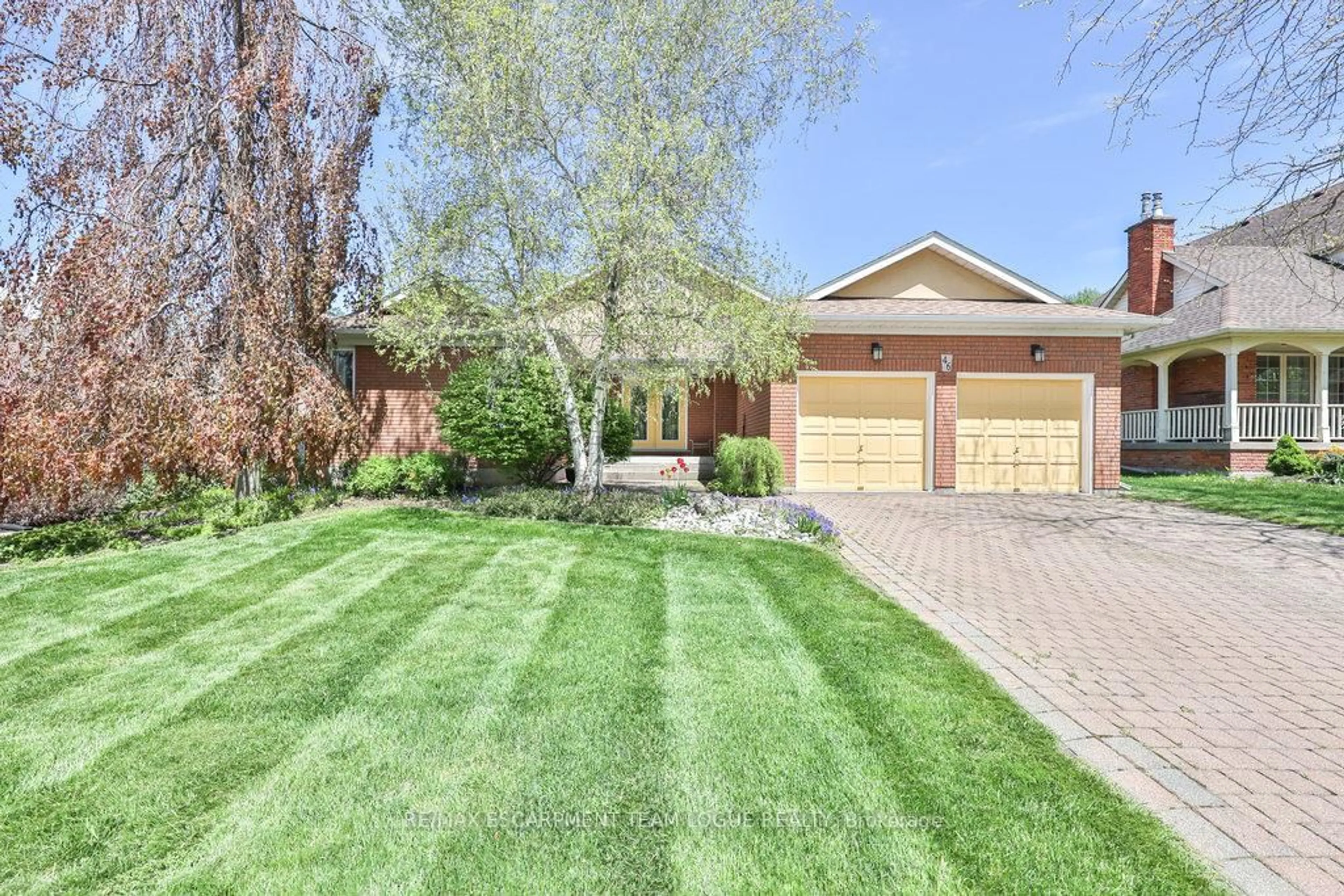Home with brick exterior material, street for 46 Somerset Dr, Norfolk Ontario N0A 1N7