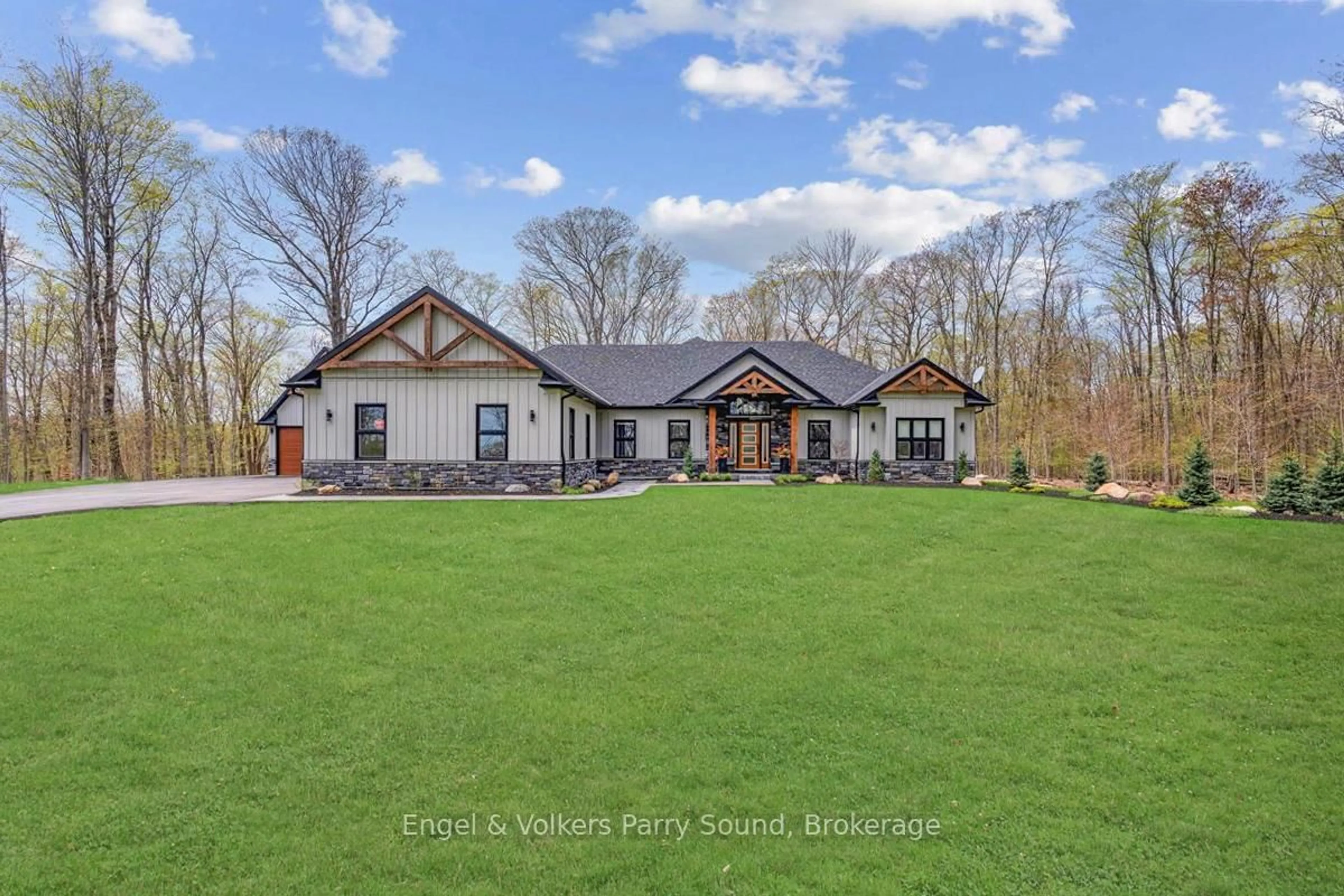 A pic from outside/outdoor area/front of a property/back of a property/a pic from drone, unknown for 15 Carling Cove Dr, Carling Ontario P0G 1G0