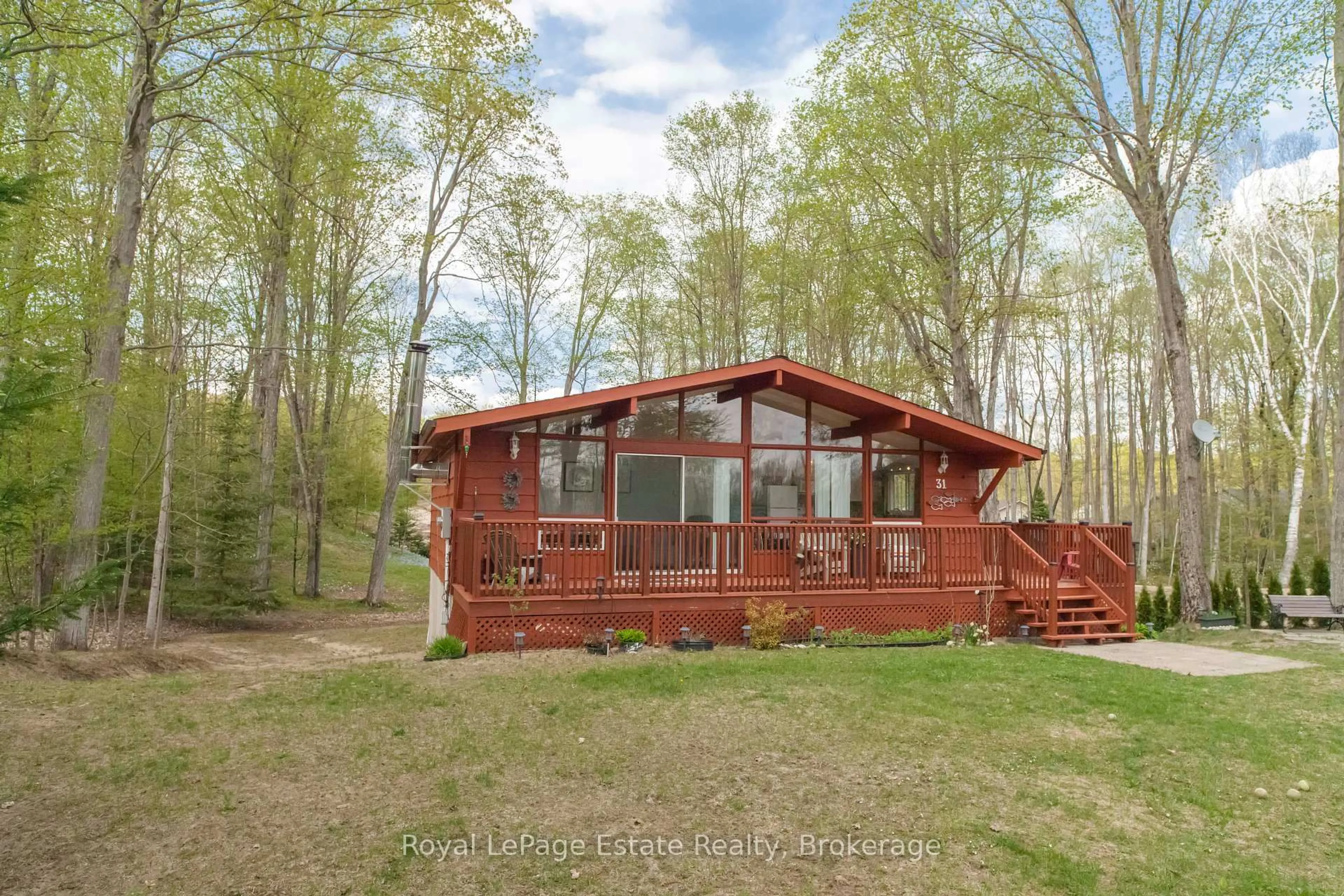 A pic from outside/outdoor area/front of a property/back of a property/a pic from drone, water/lake/river/ocean view for 31 Deer Trail Rd, South Bruce Peninsula Ontario N0H 2G0
