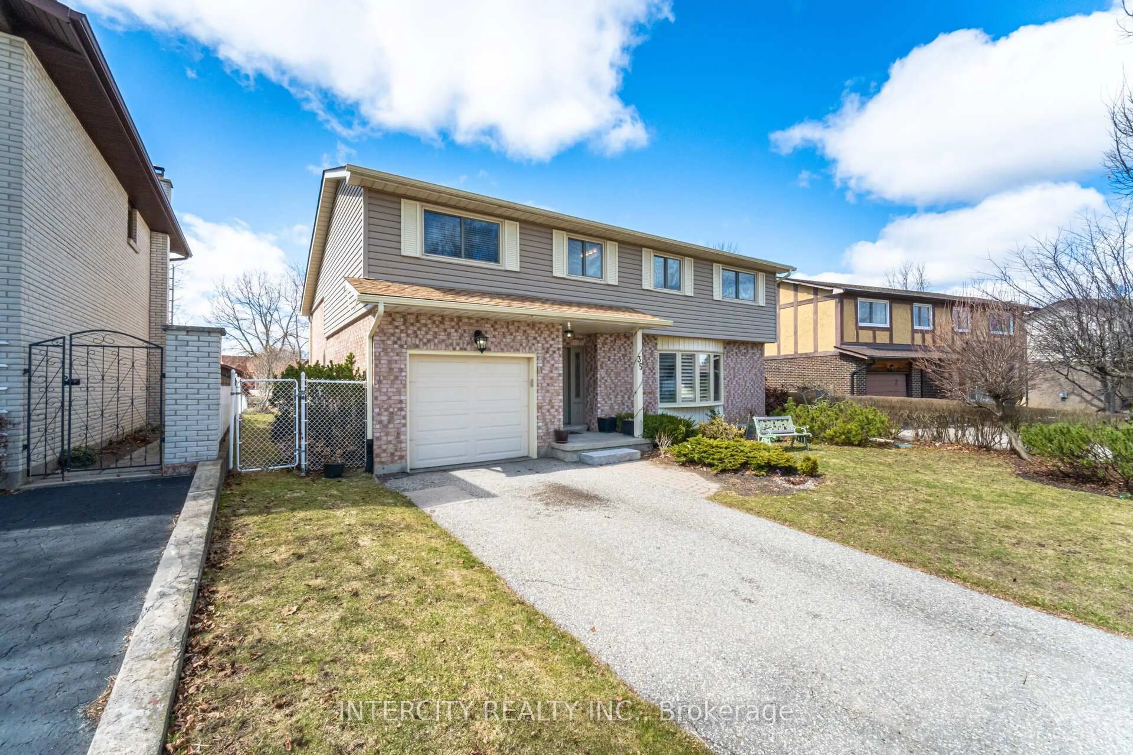 Unknown for 35 Lower Canada Cres, Kitchener Ontario N2P 1E9