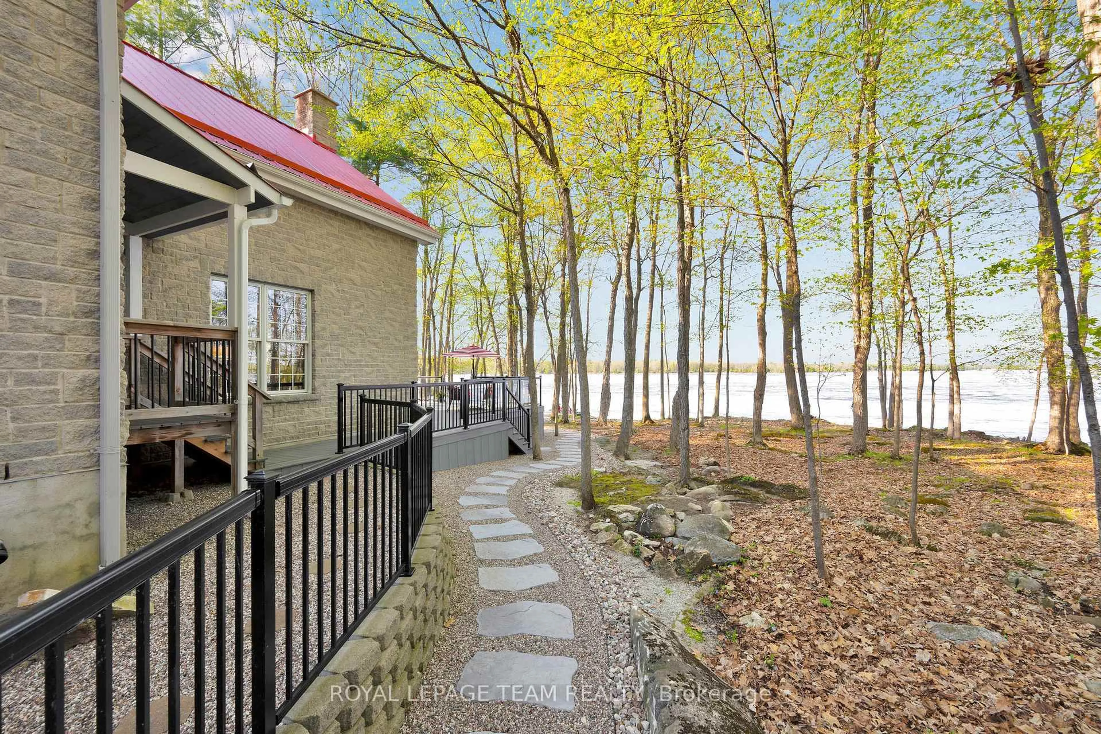 Patio, water/lake/river/ocean view for 270 Morris Island Dr, Ottawa Ontario K7S 3G7