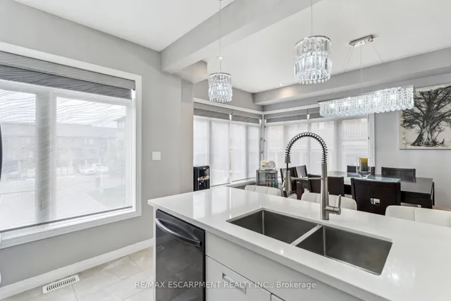 Additional property image - 30 Times Square Blvd Unit 305