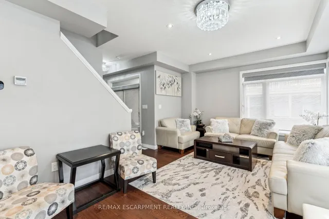Additional property image - 30 Times Square Blvd Unit 305