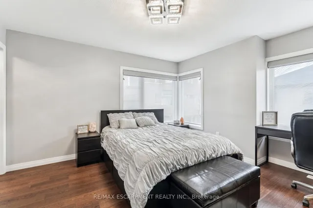 Additional property image - 30 Times Square Blvd Unit 305