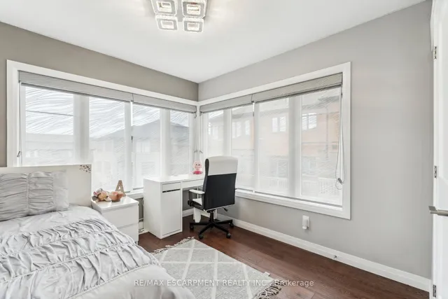 Additional property image - 30 Times Square Blvd Unit 305